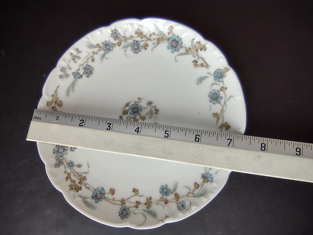 Haviland Limoges Dessert Plate Blue Flower French Chic (lot 994)