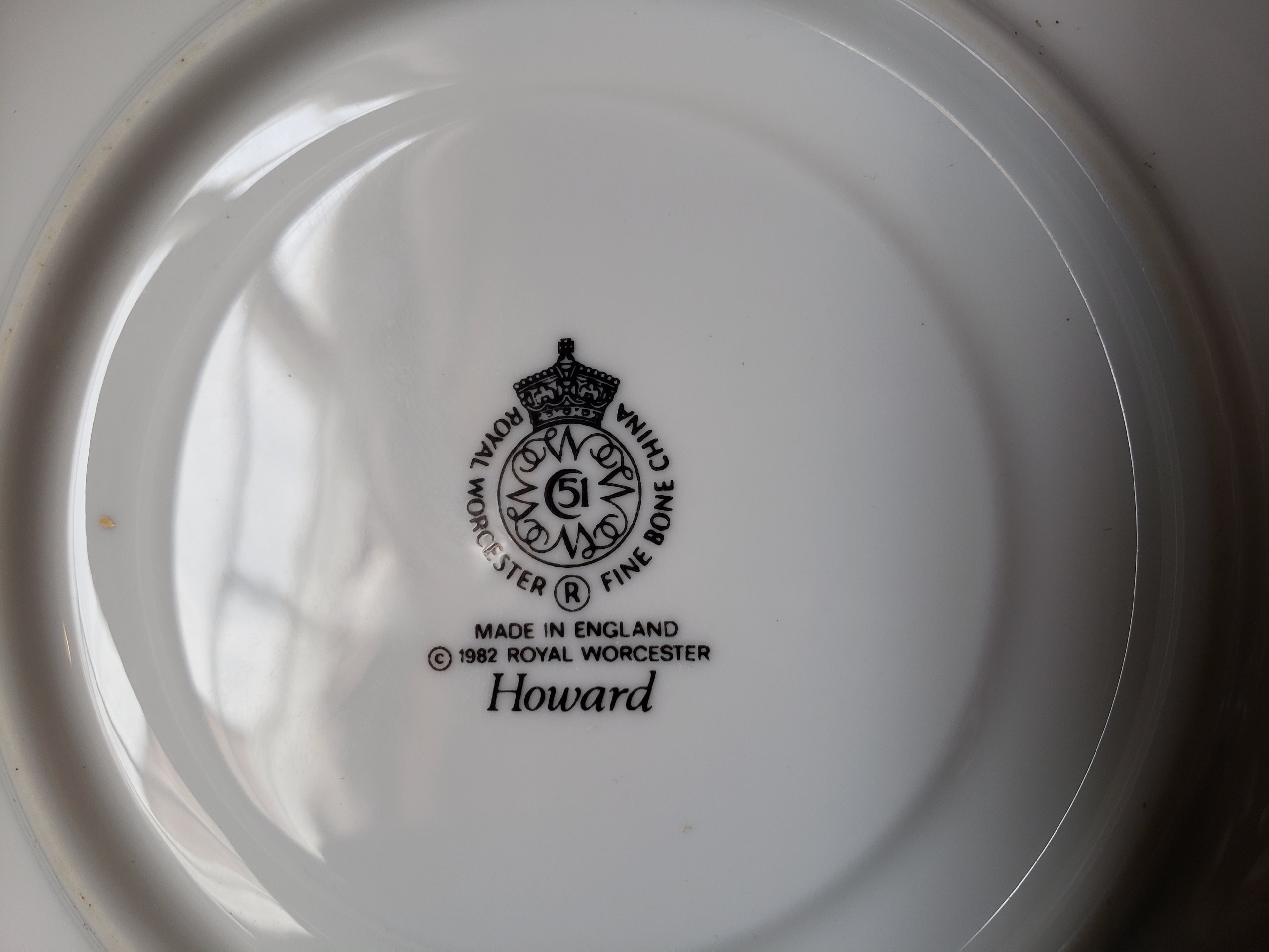 Vintage Royal Worcester Howard Saucer ONLY 5-3/4" (lot 2105)