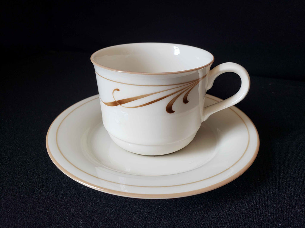 Vintage Lenox Beige Brushstrokes Tea Cup with Saucer (lot 1943)