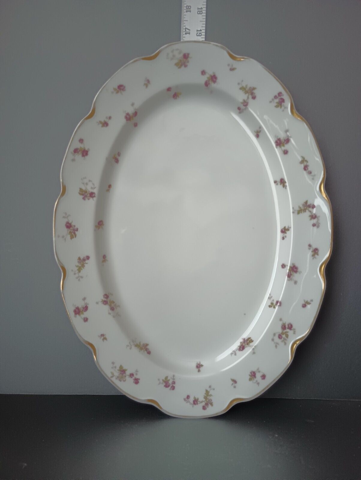 Haviland Limoges Set Two Serving Platters & Vegetable Bowl Gold Trim (lot 371)