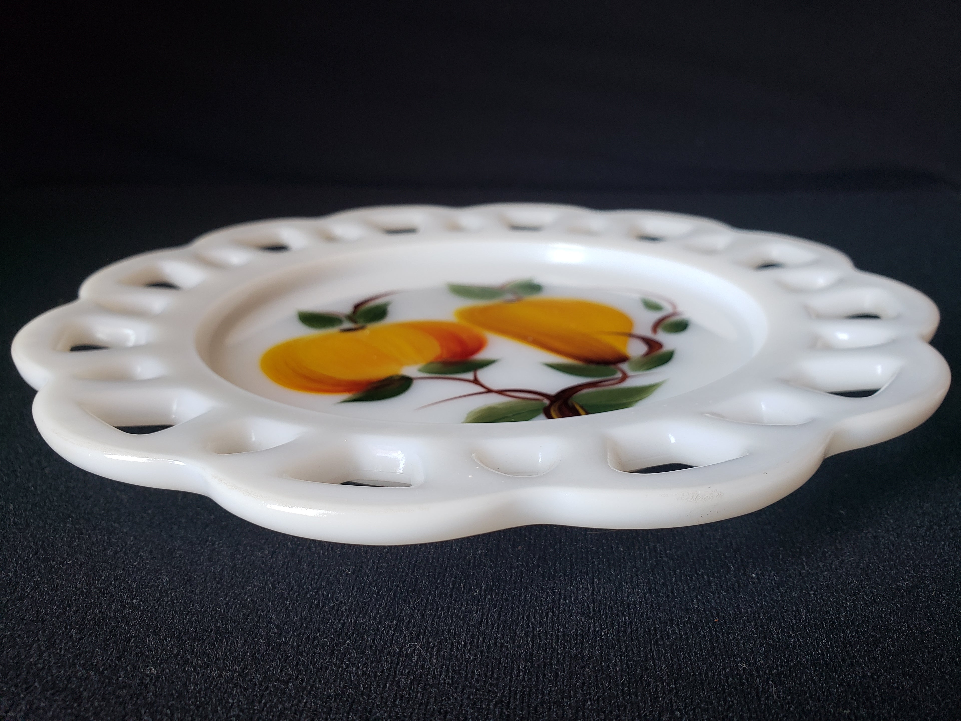 Vintage Westmoreland Apple Pear Motif Milk Glass Wall Plate (lot 2189)