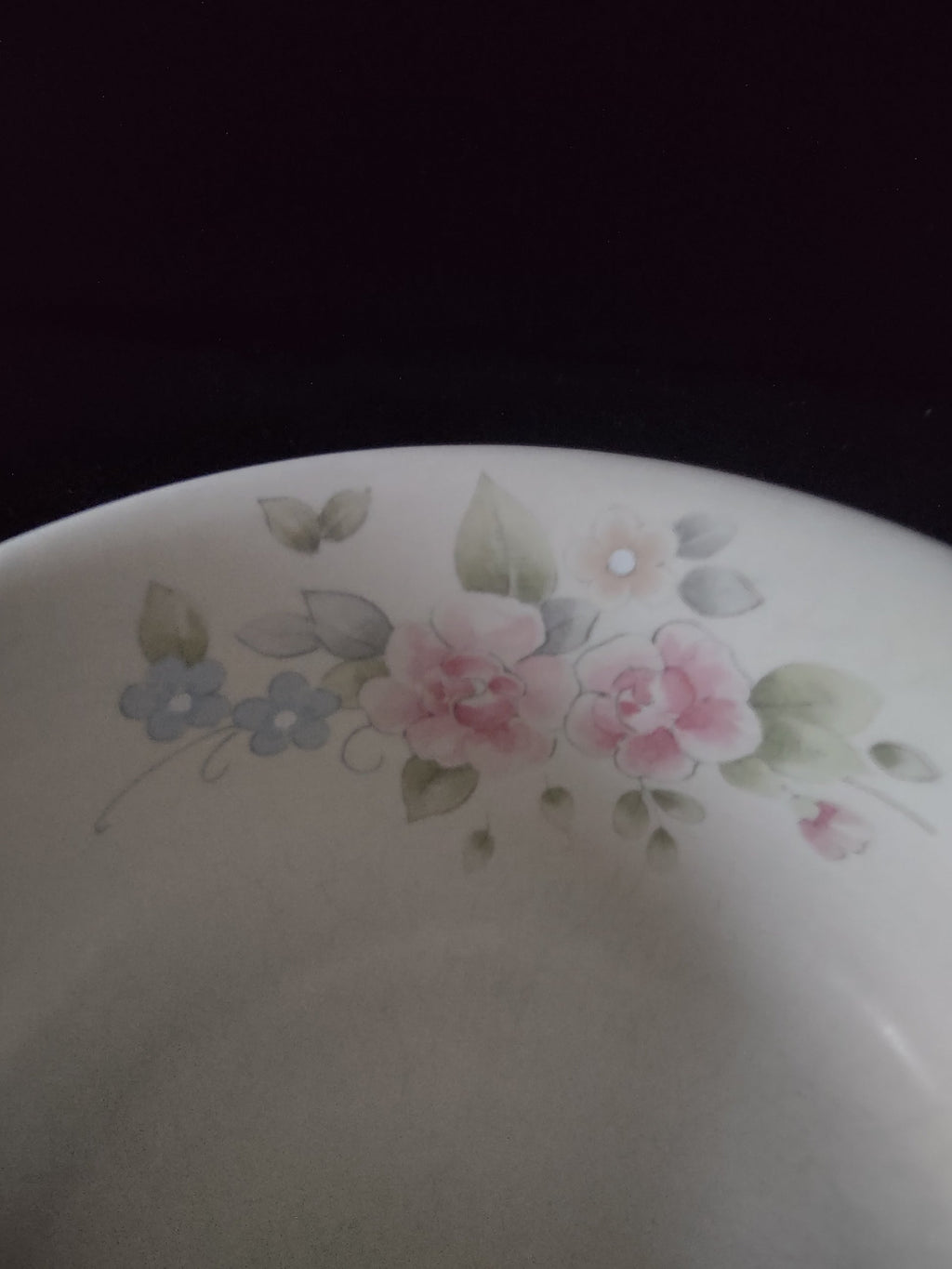 Vintage Pfaltzgraff Tea Rose Serving Bowl Pink & Blue Floral Cream [6399]
