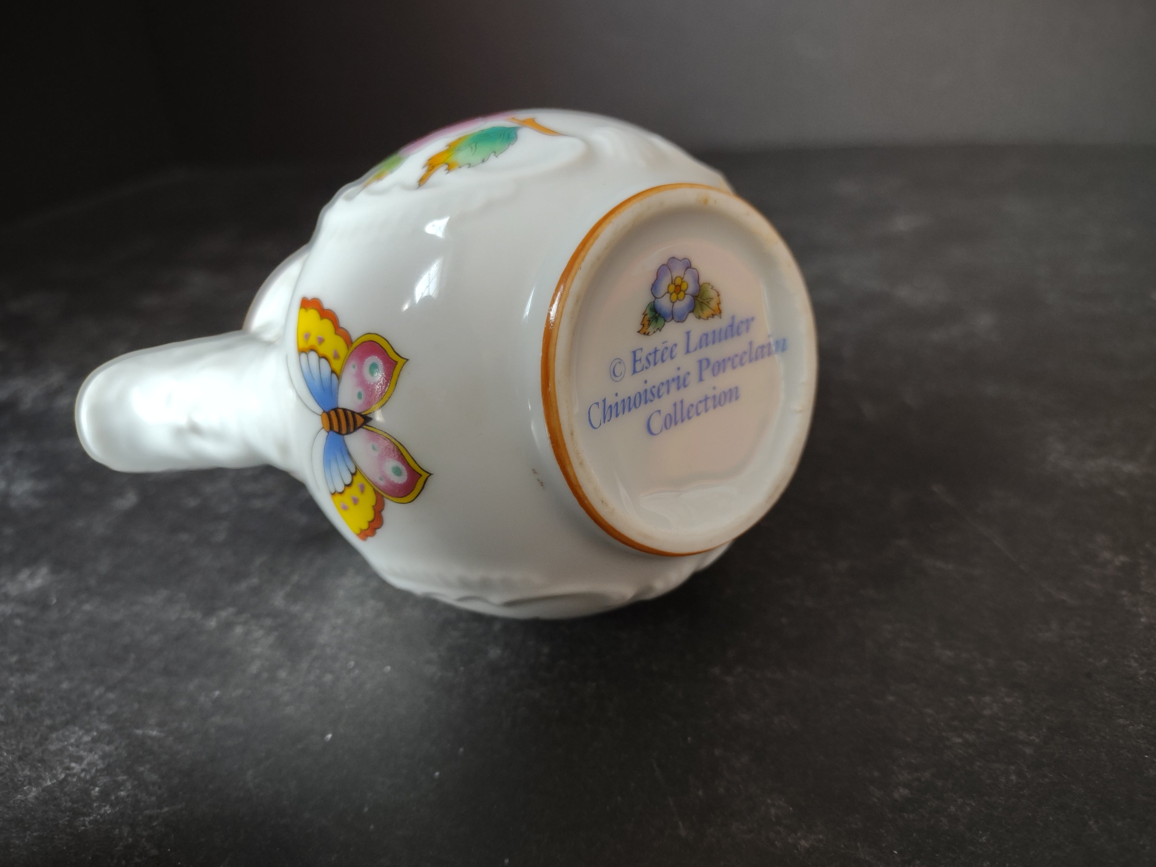 Vintage Spring Estee Lauder Chinoiserie Porcelain Creamer 3-1/2" (lot 3474)