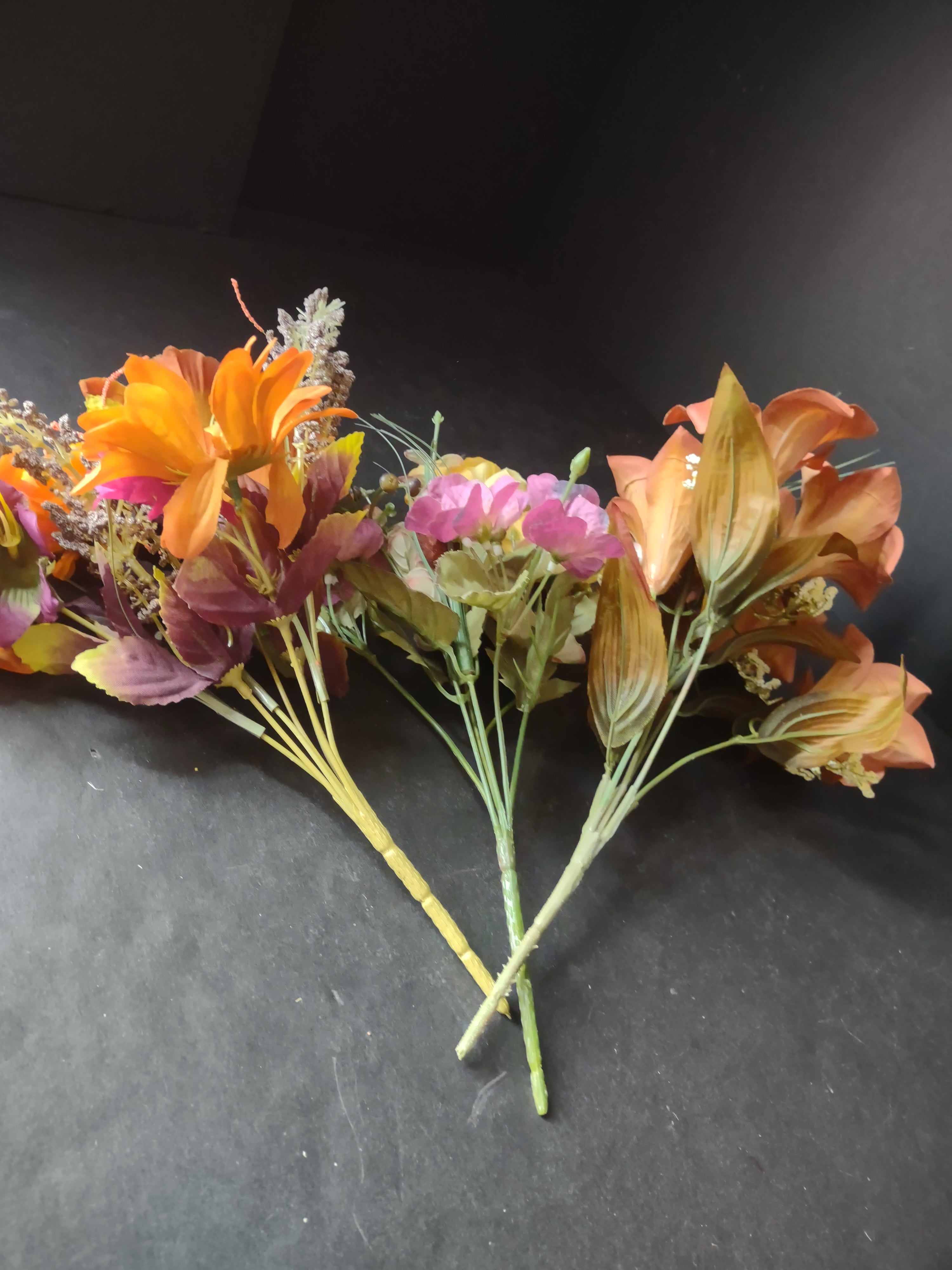 Halloween Thanksgiving Fall Artificial Rose Lilly Mums Twig x 3 (lot 3114)