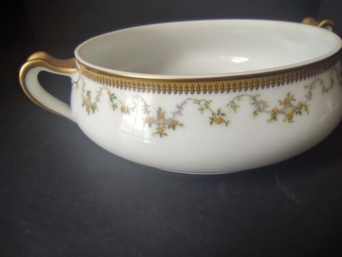 Haviland Limoges Round Soup Tureen The Valmont NO LID (lot 765)