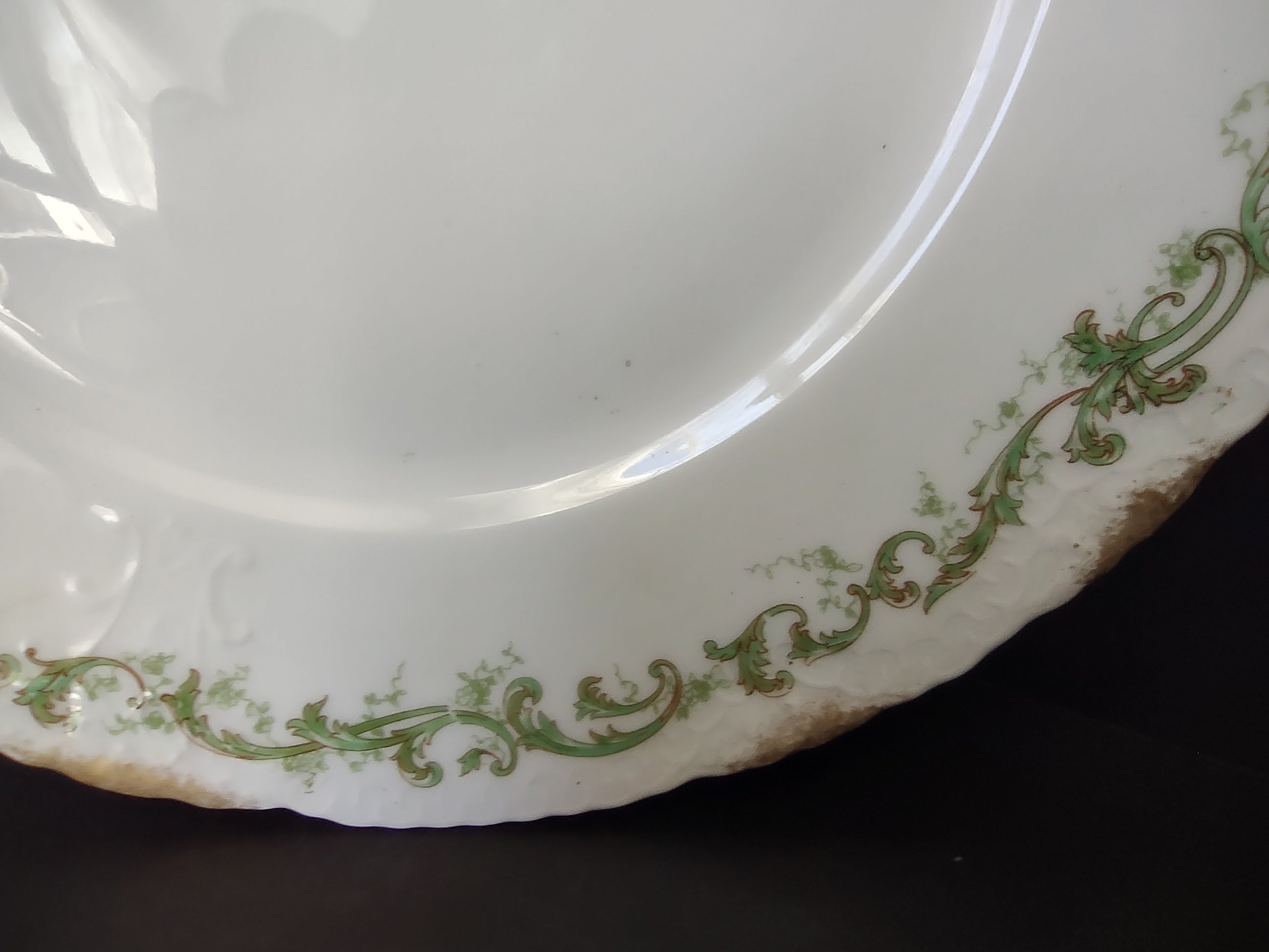 Haviland France Limoges French Cottage Shabby Chic Dinner Plate Green (lot 1103)