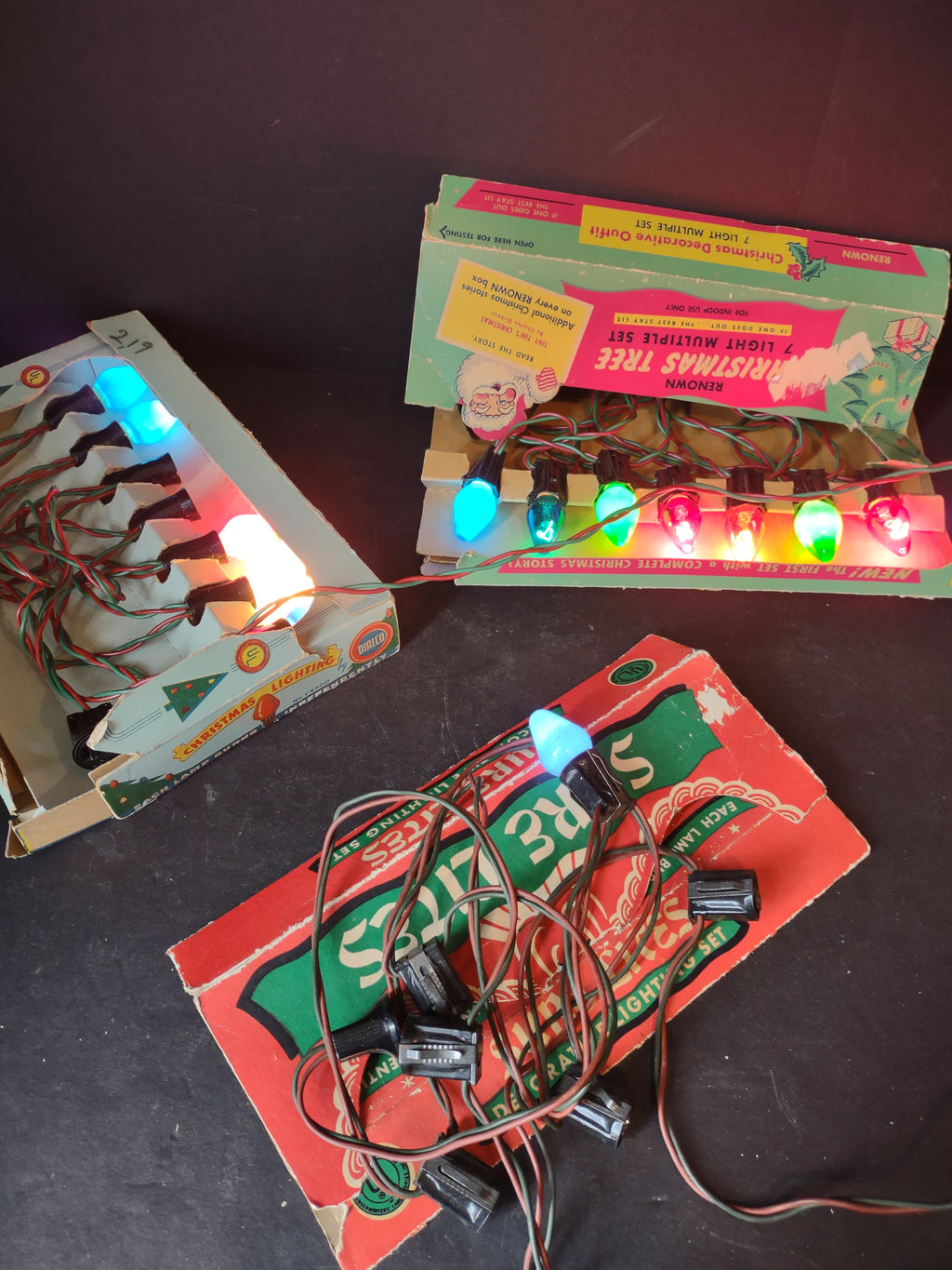 Sure Lites Renown Shunt Lamp Dialco Vintage Christmas Light Set (lot 3220)