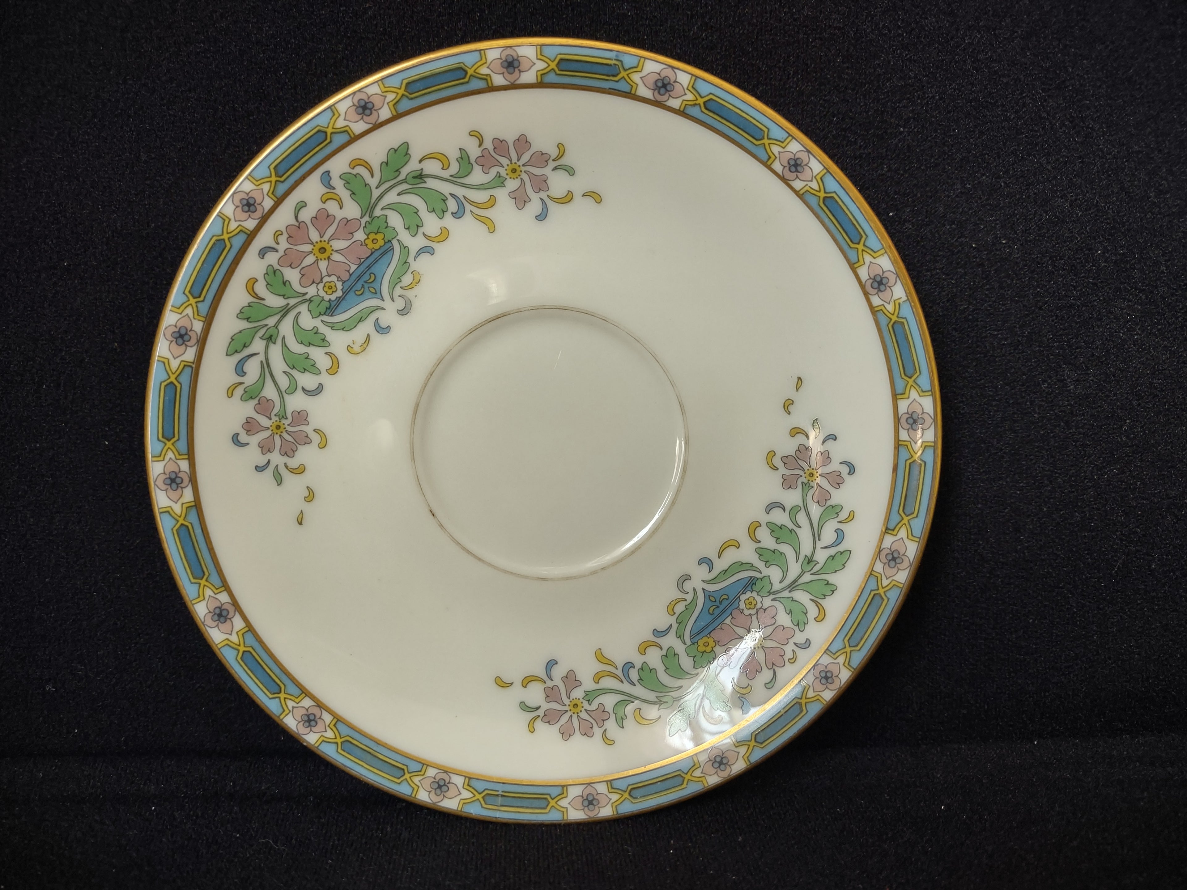 Vintage Lenox Tea Cup with Mystic Saucer Black Stamp (lot 1811)