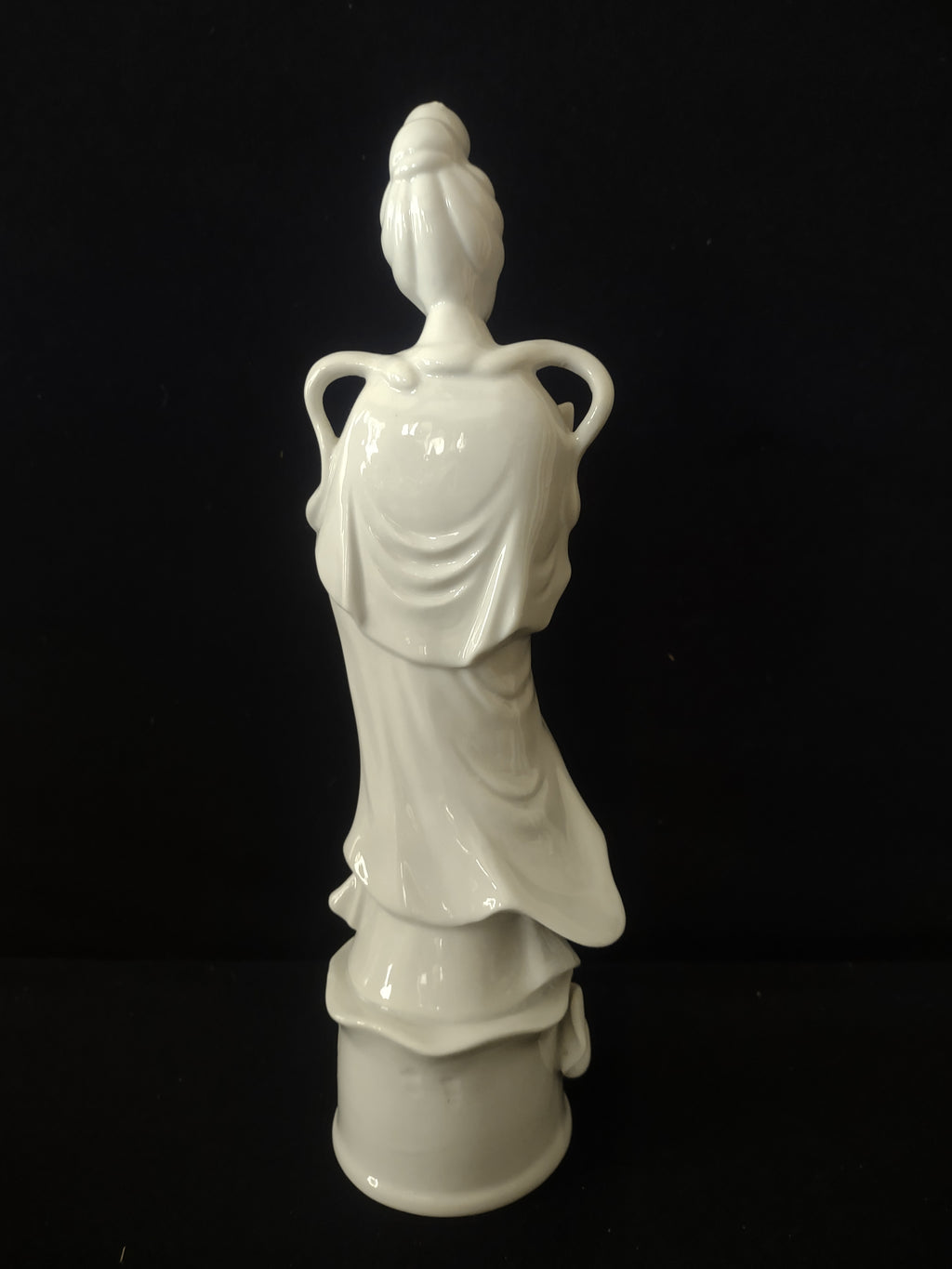 Homco Porcelain Asian Figurine Kwan Yin Compassion Mercy Kindness (Lot 3551)
