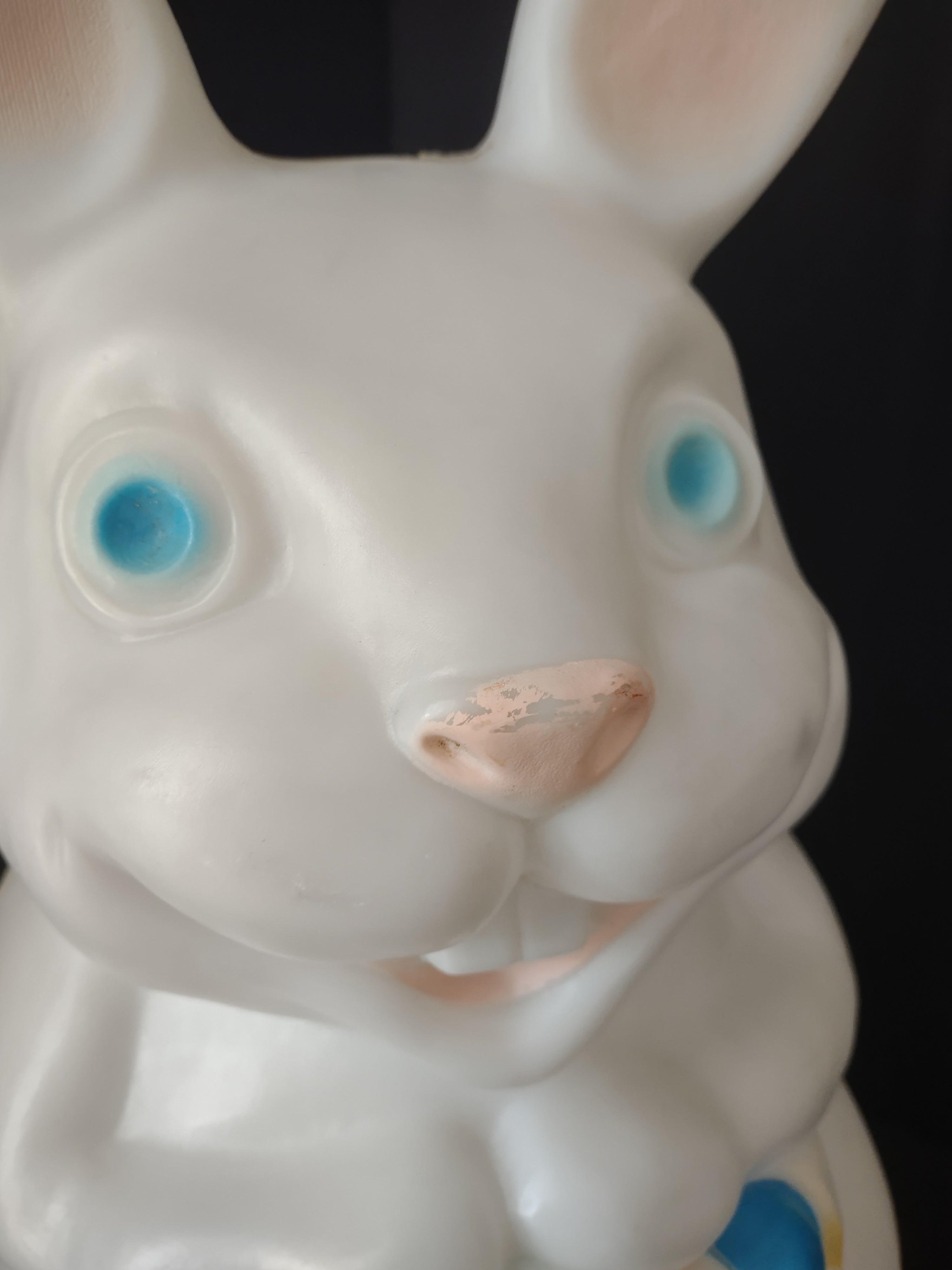 Vintage Easter Bunny Blow Mold Egg Basket (lot 2543c)