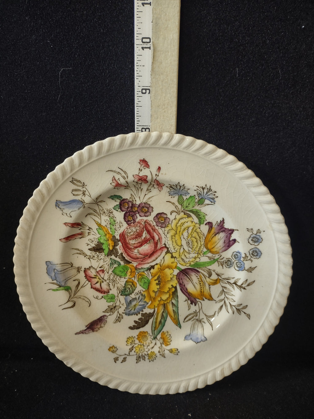 Vintage Johnson Bros Garden Bouquet Ironstone England Lunch Plate (lot 5614)