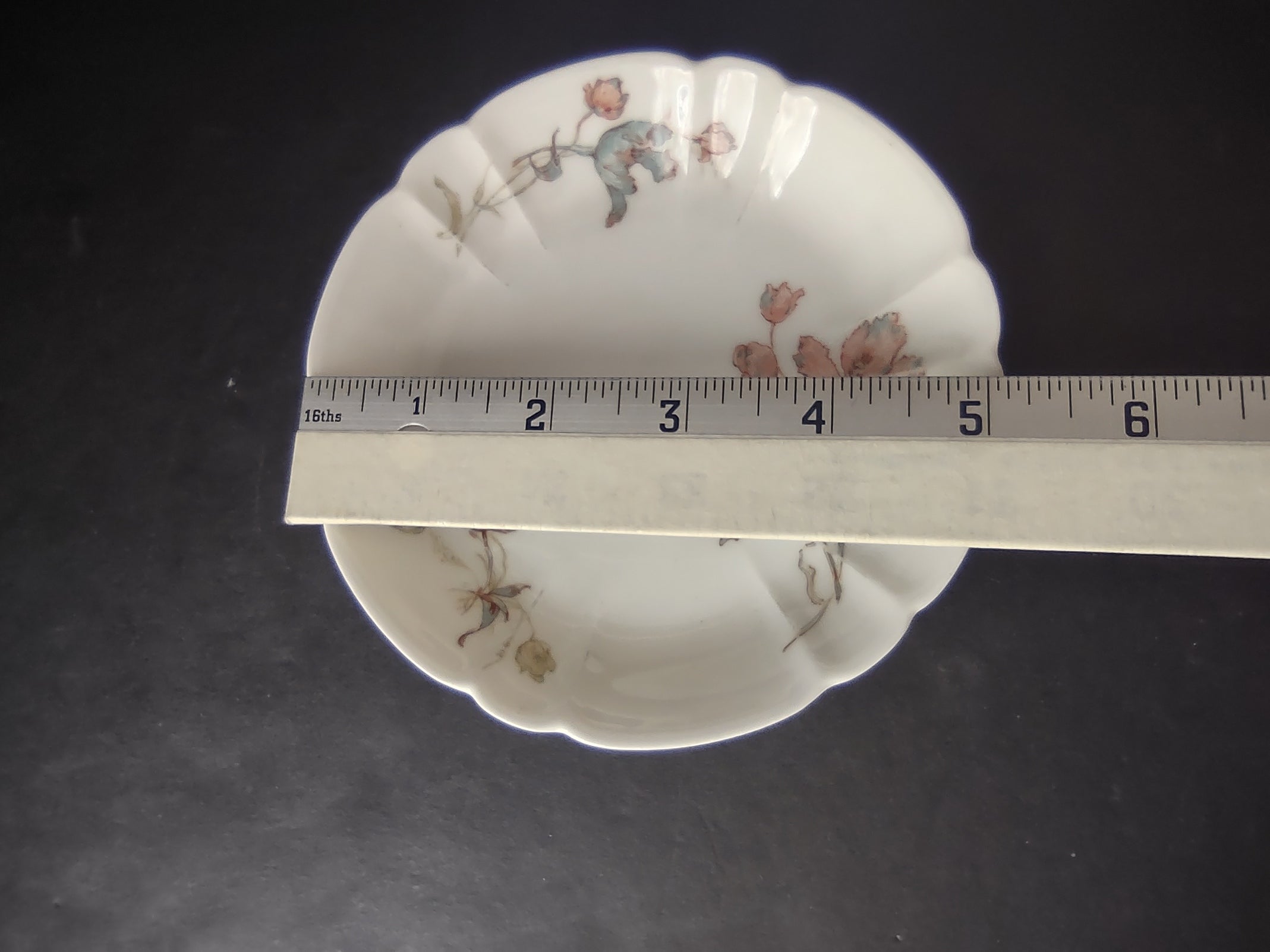 Antique 1889 Haviland Limoges Blue Red Flower Small Bowl (lot 951)
