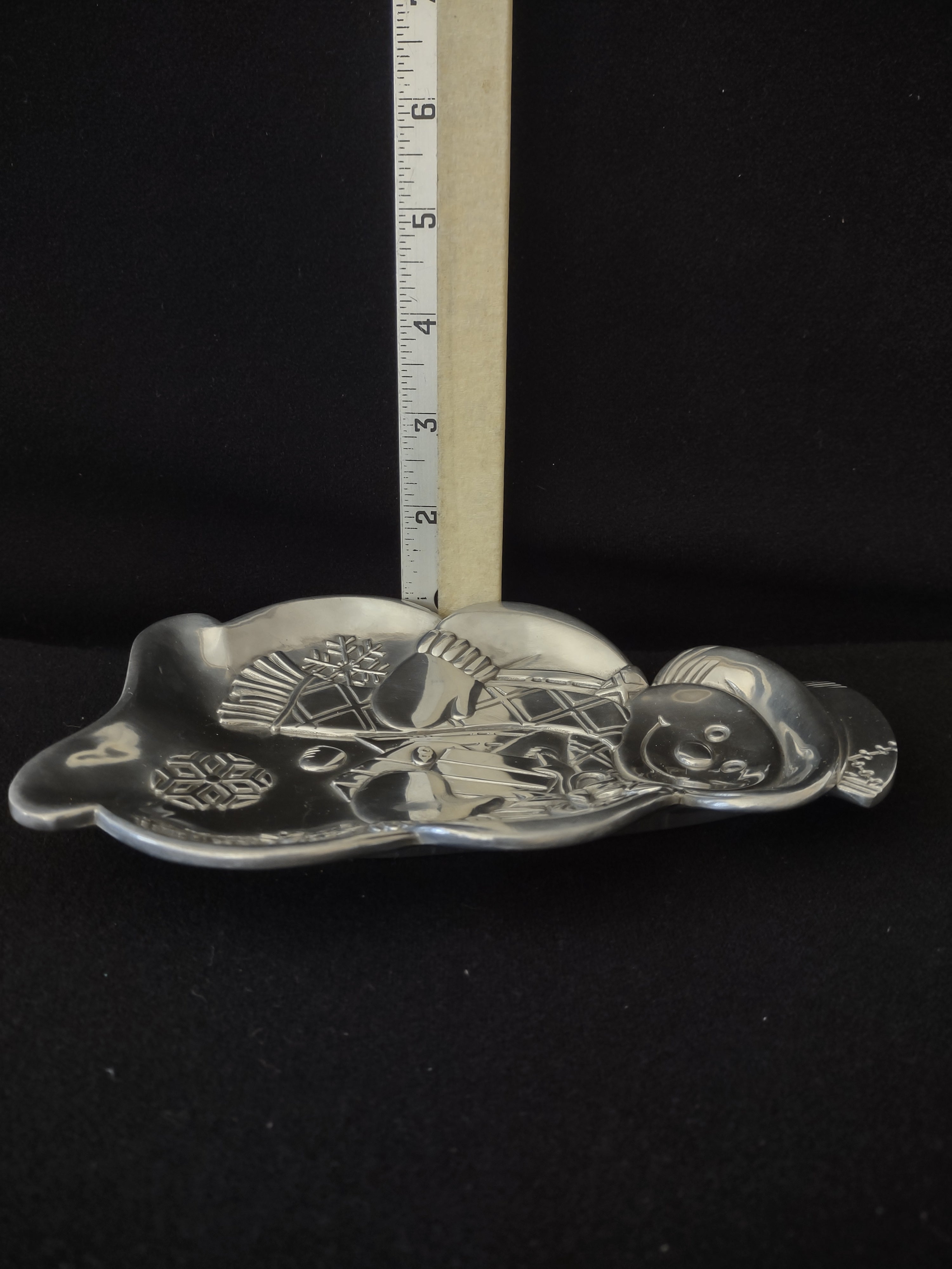 Christmas Snowman Pewter Colored Candy Dish Snowflakes Gift Scarf Hat (Lot 4167