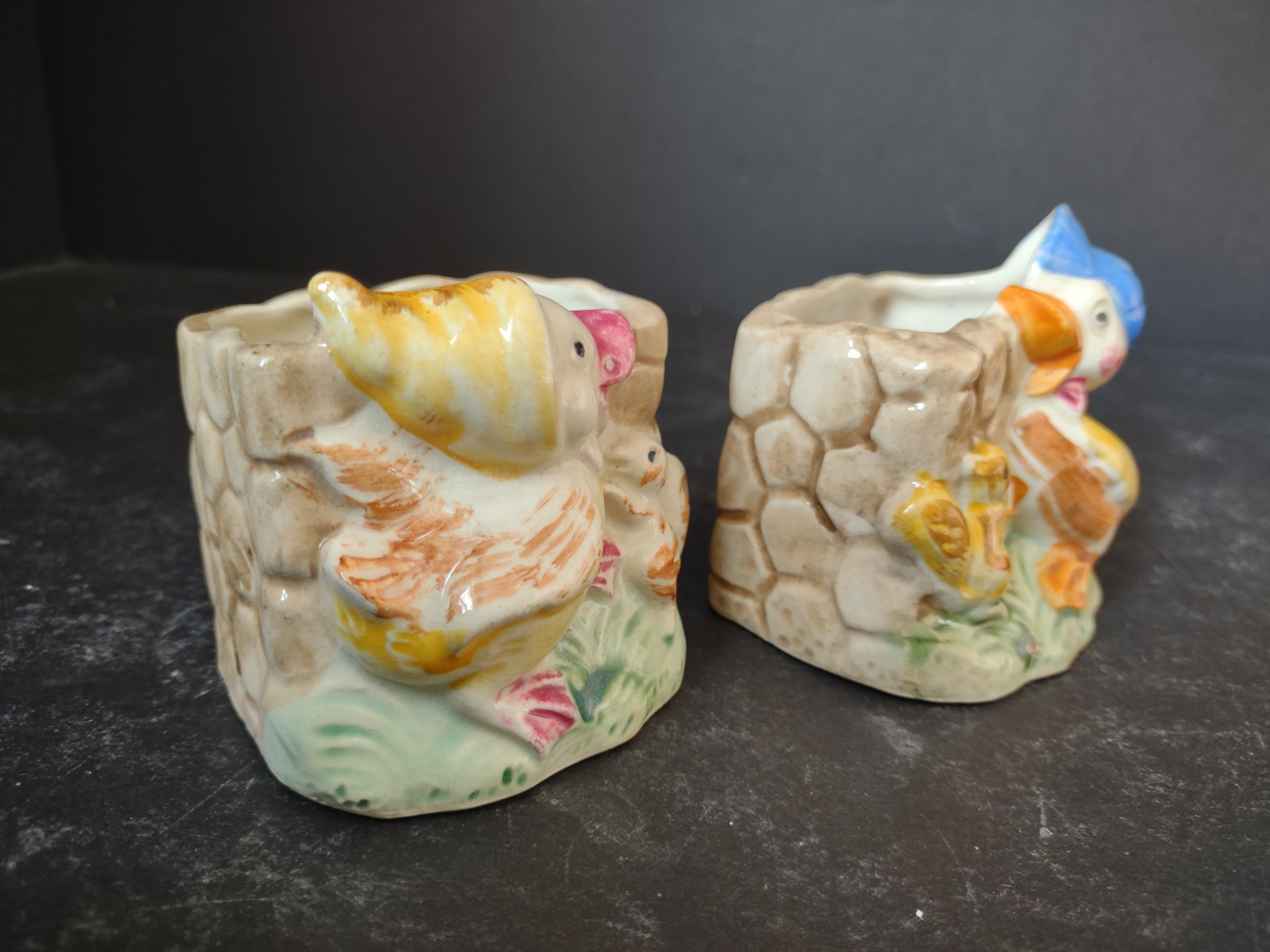 Vintage Spring Easter Small Planter x 2 Ducks Squirrels Made in Japan (lot 3472)