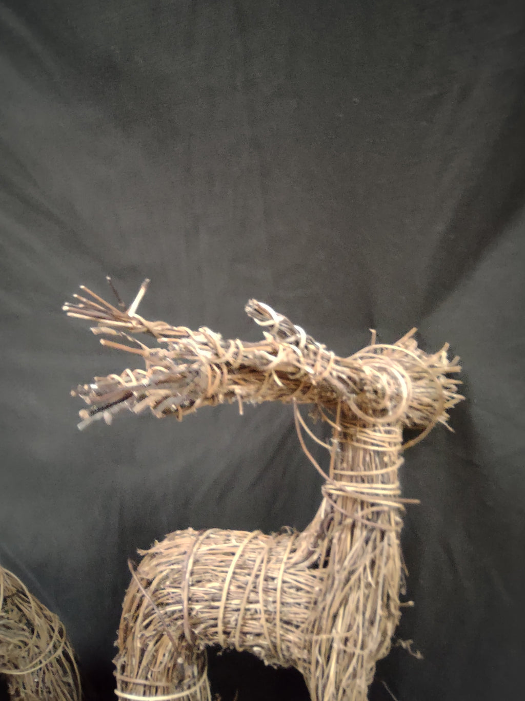 Christmas Grapevine Twig Reindeer Handcrafted Primitive Rustic 18" (lot 1315)