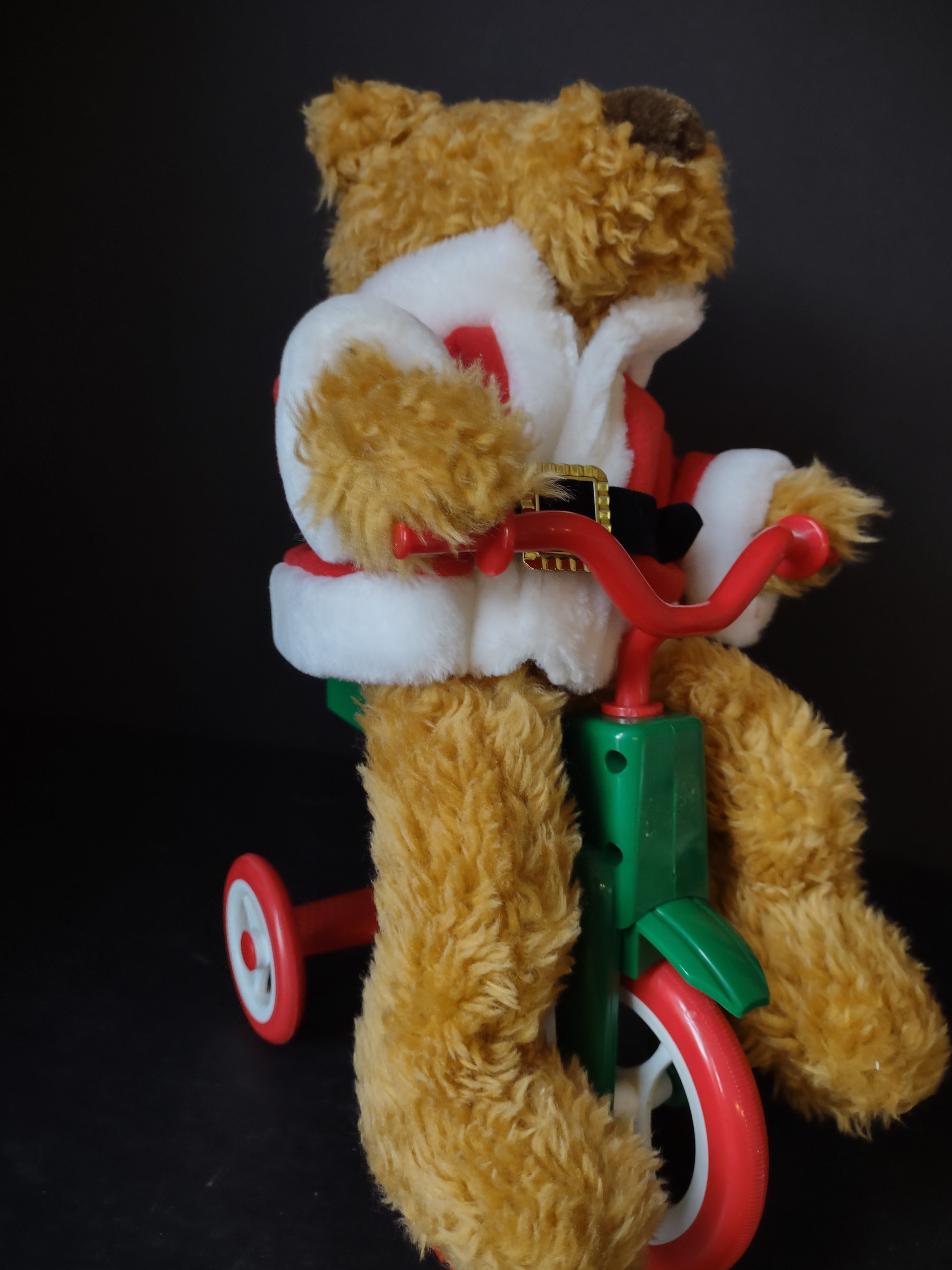 Vintage Avon Bicycle Bear NOT WORKING (lot 2411)