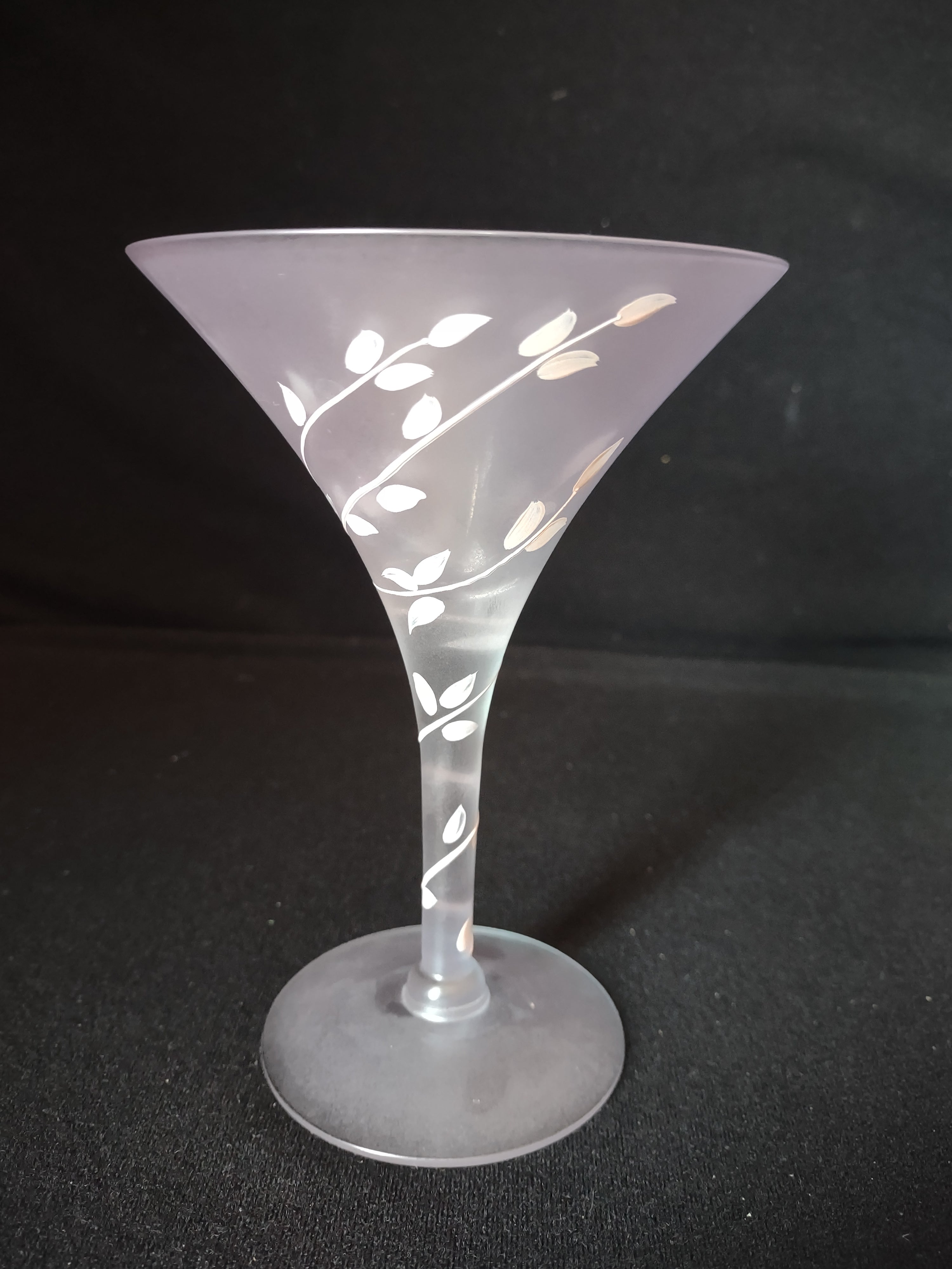 Set of 2 Vintage MCM Frosted Martini Glass Pink Leaves Handpainted (lot 2738)