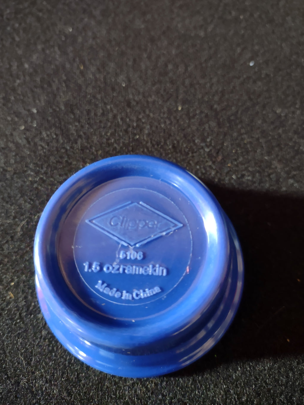 Small 1.5 Oz Ramekins Sauce Butter Dish 6 Blue 2 White (Lot 5328)
