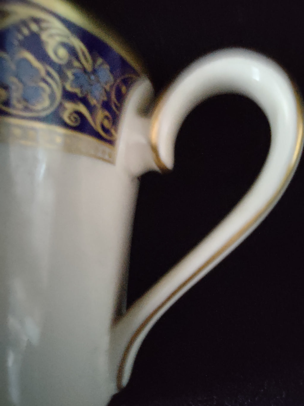 Vintage Minton Edinburgh Dark Blue Teacup Saucer Bone China Floral Gold (Lot5507