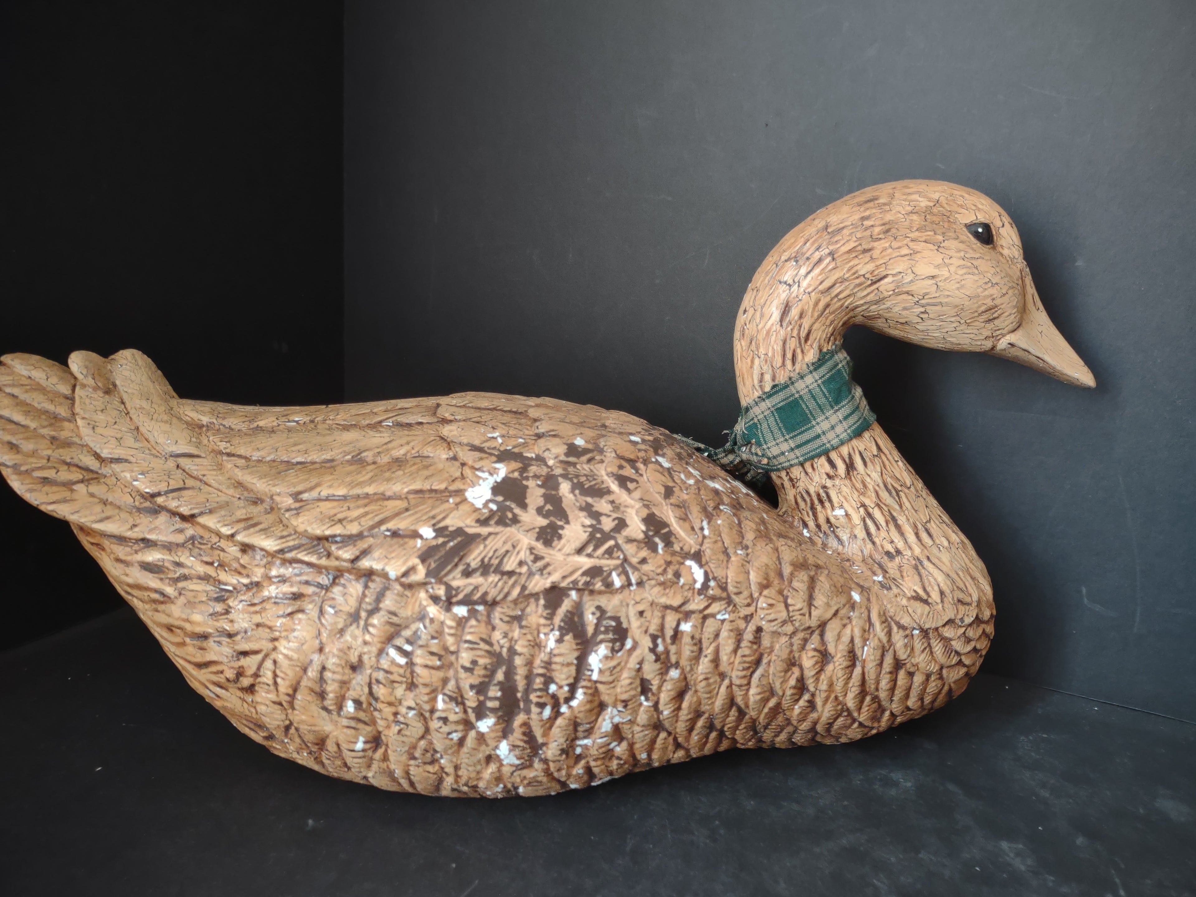 Ceramic Duck Brown Figurine (lot 2938c)