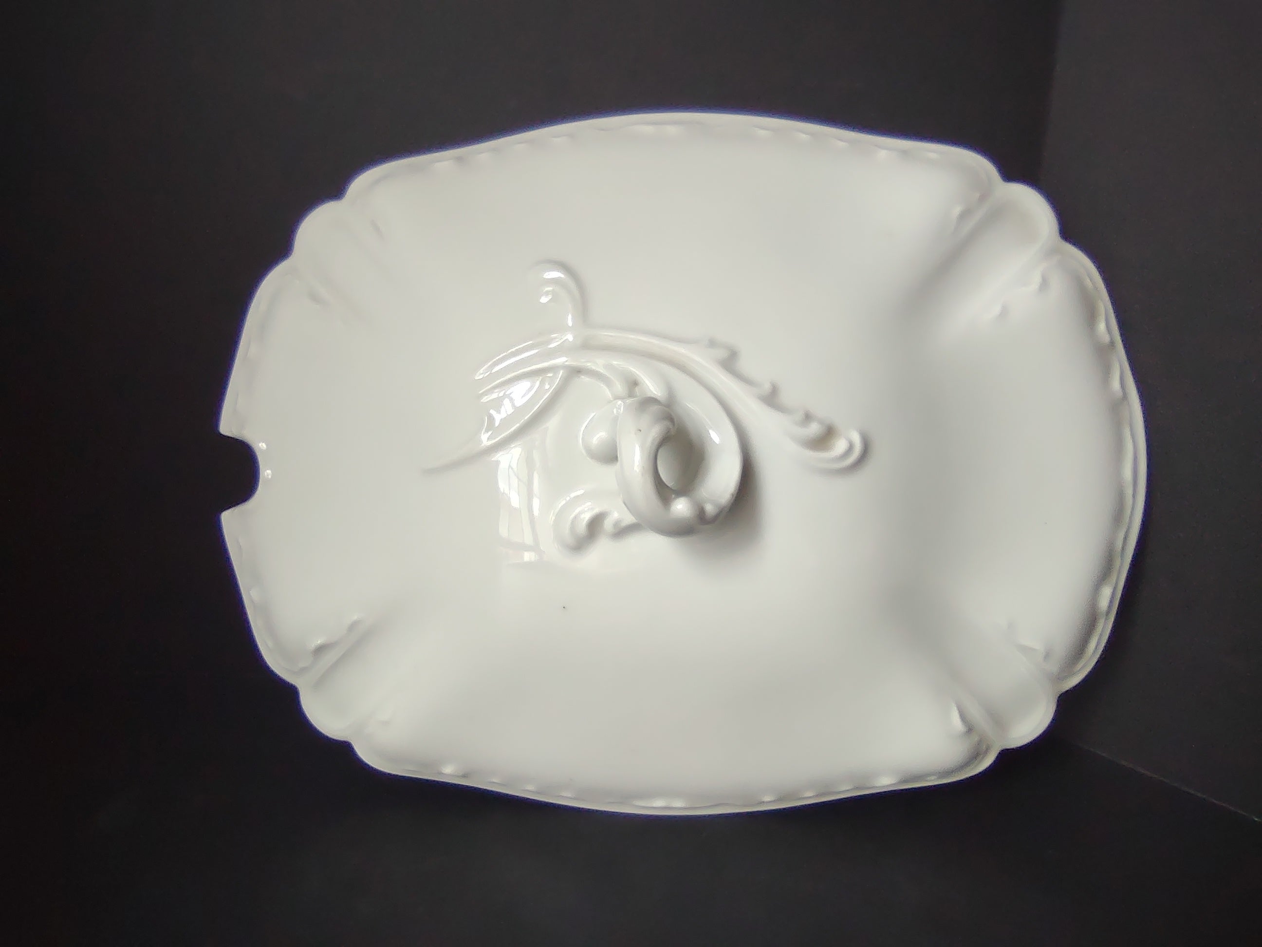 Haviland France Limoges Rectangular Lid for Serving Bowl Plain White (lot 1020)