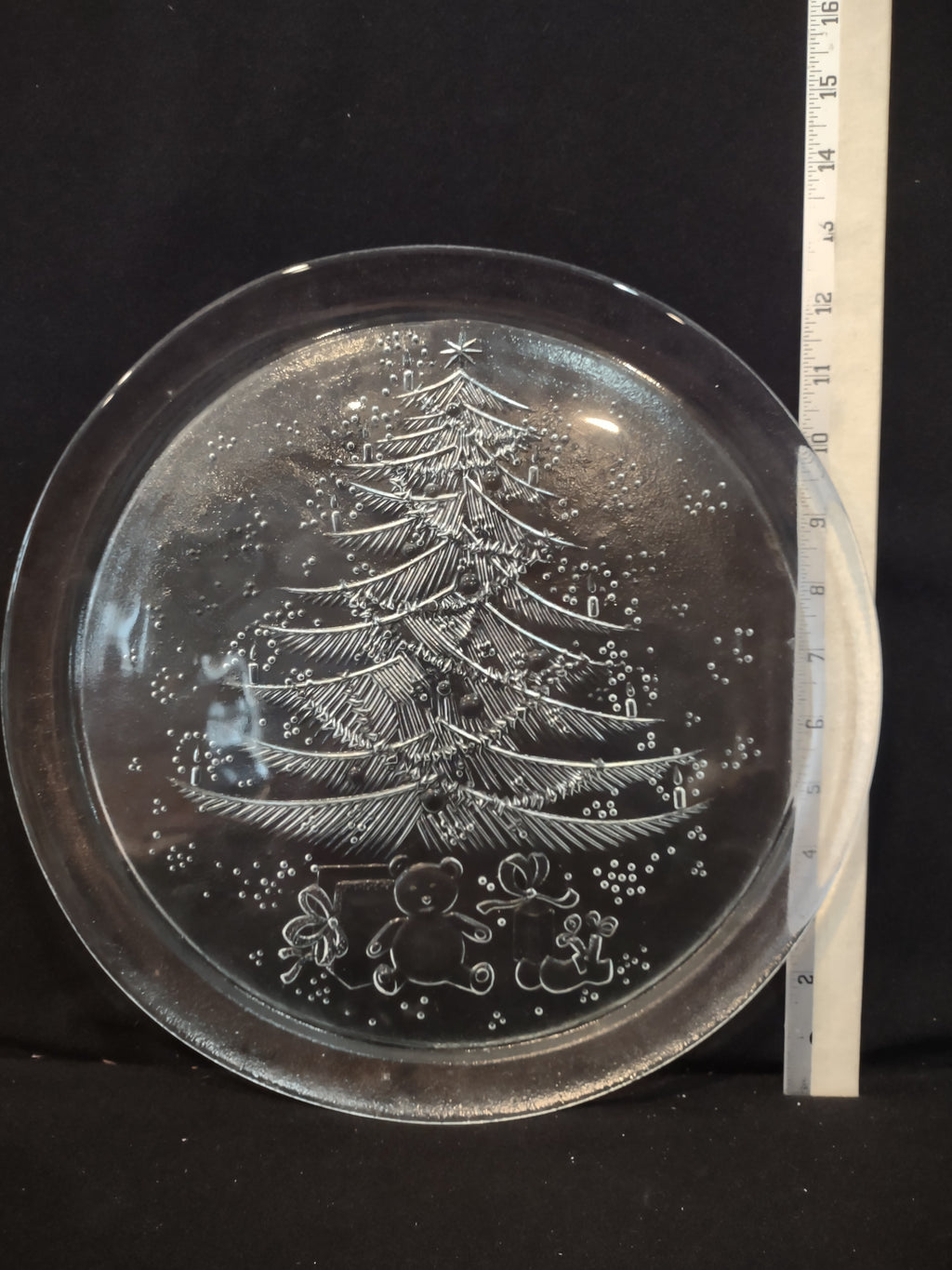 Vintage Silver Plated Serving Platter Christmas Holly Berries (Lot 3955)