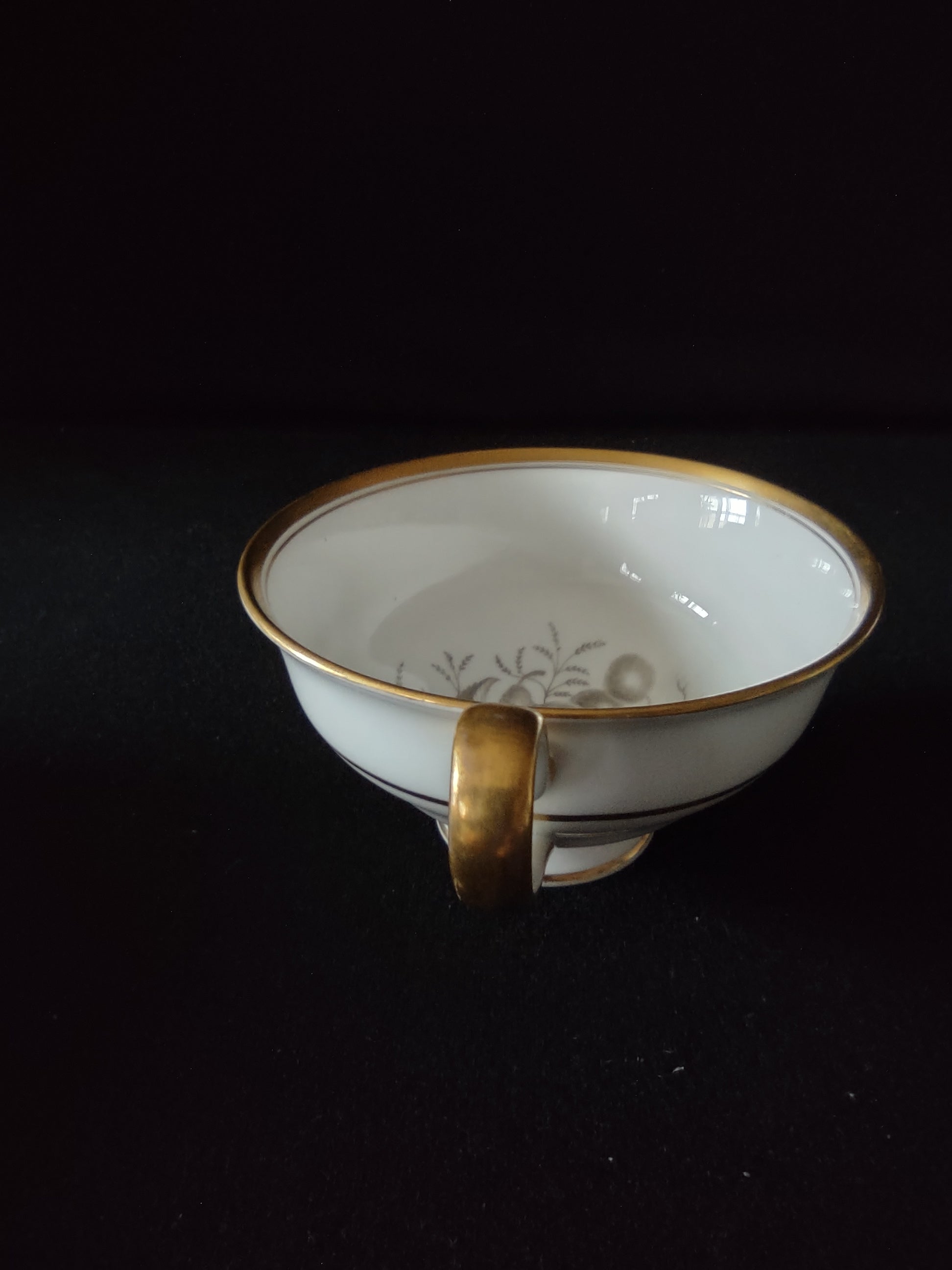 Vintage Spode Teacup Saucer Chatham #14 Bone China Gold Trim Set Of 2 (Lot 5711)
