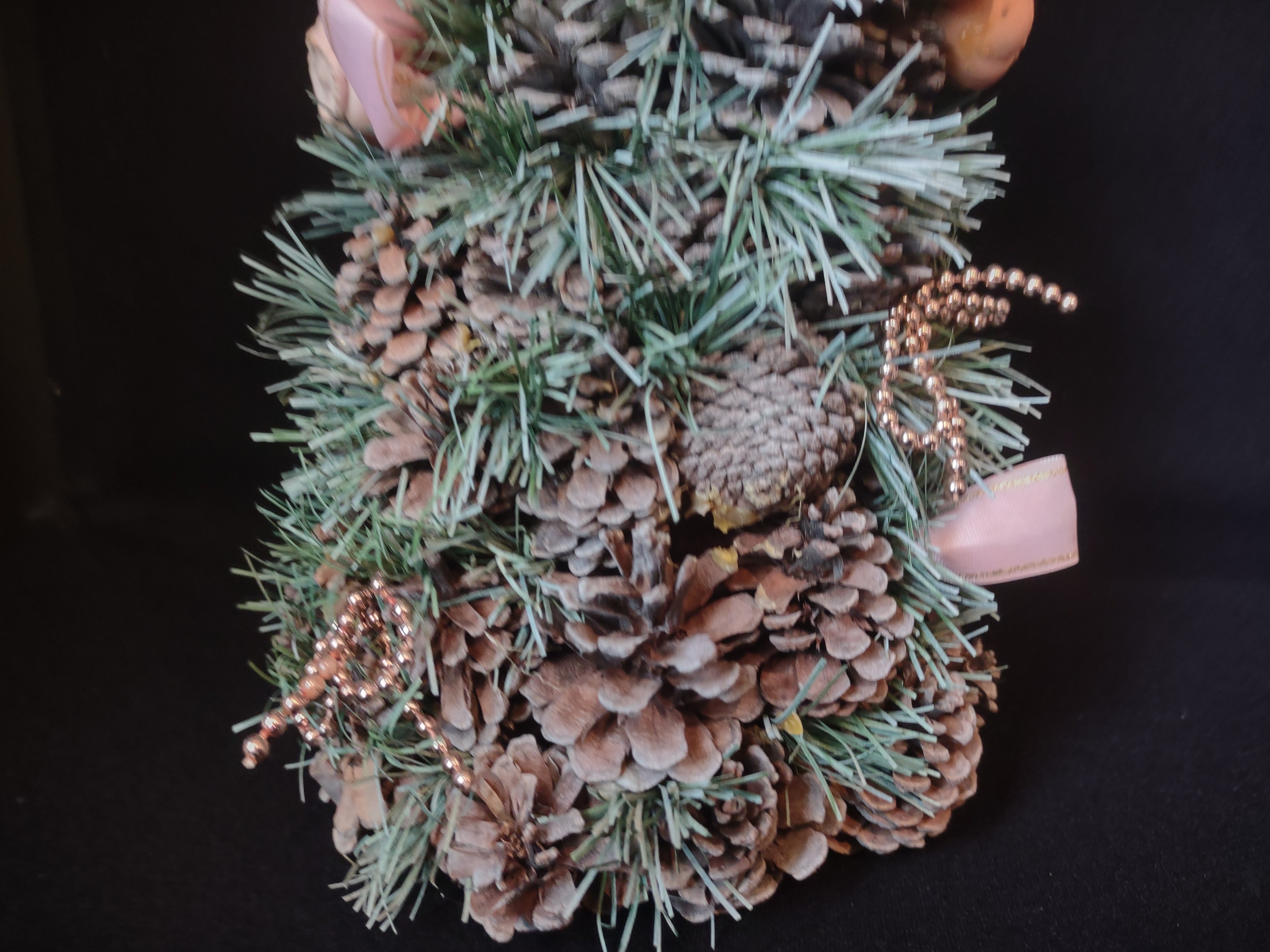 Mini Christmas Tree 12" Victorian Pink Pine Cone (lot 1686)