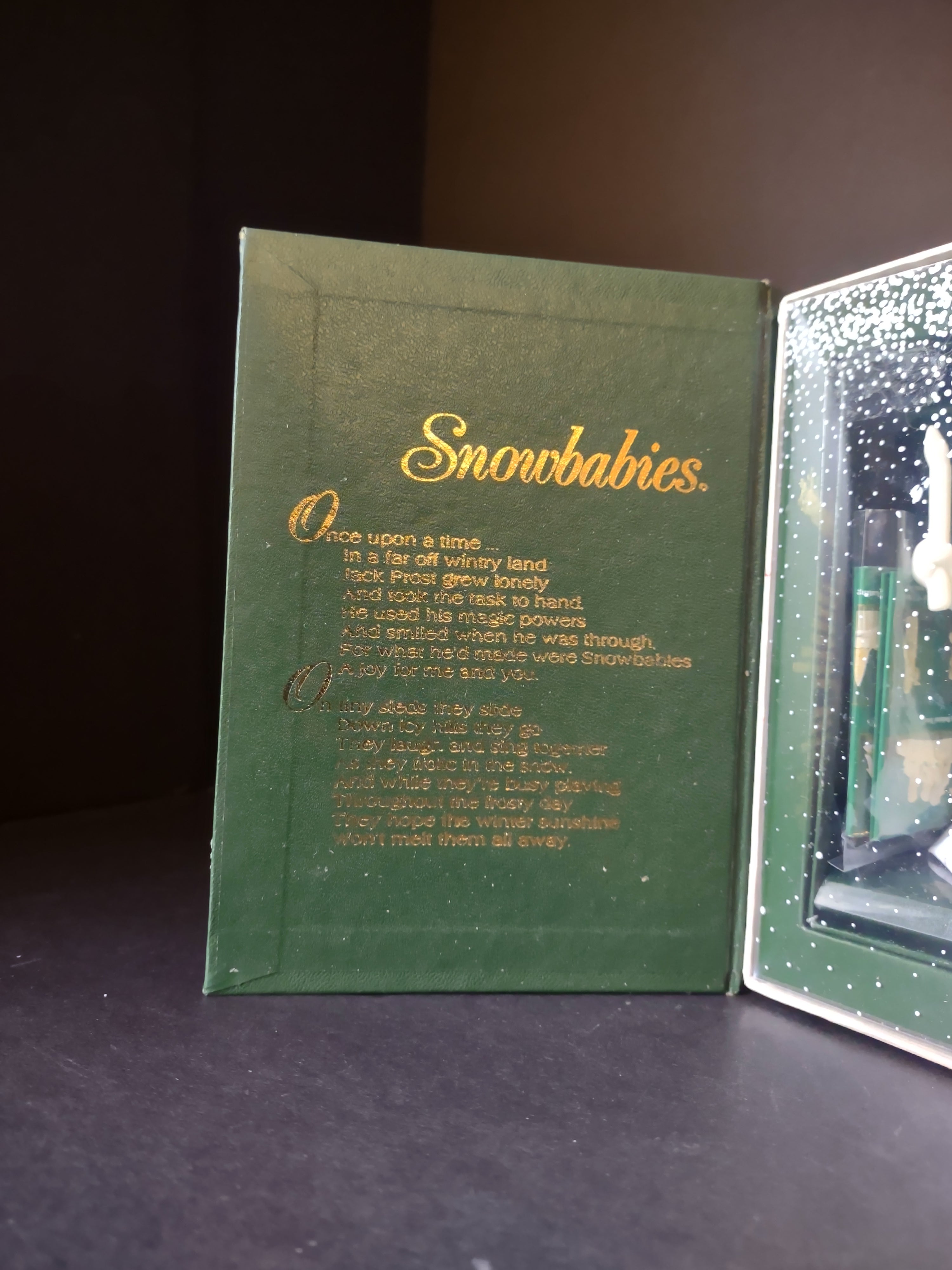 Vintage Christmas Snowbabies Winter Tales "I am so sleepy" (lot 1445)