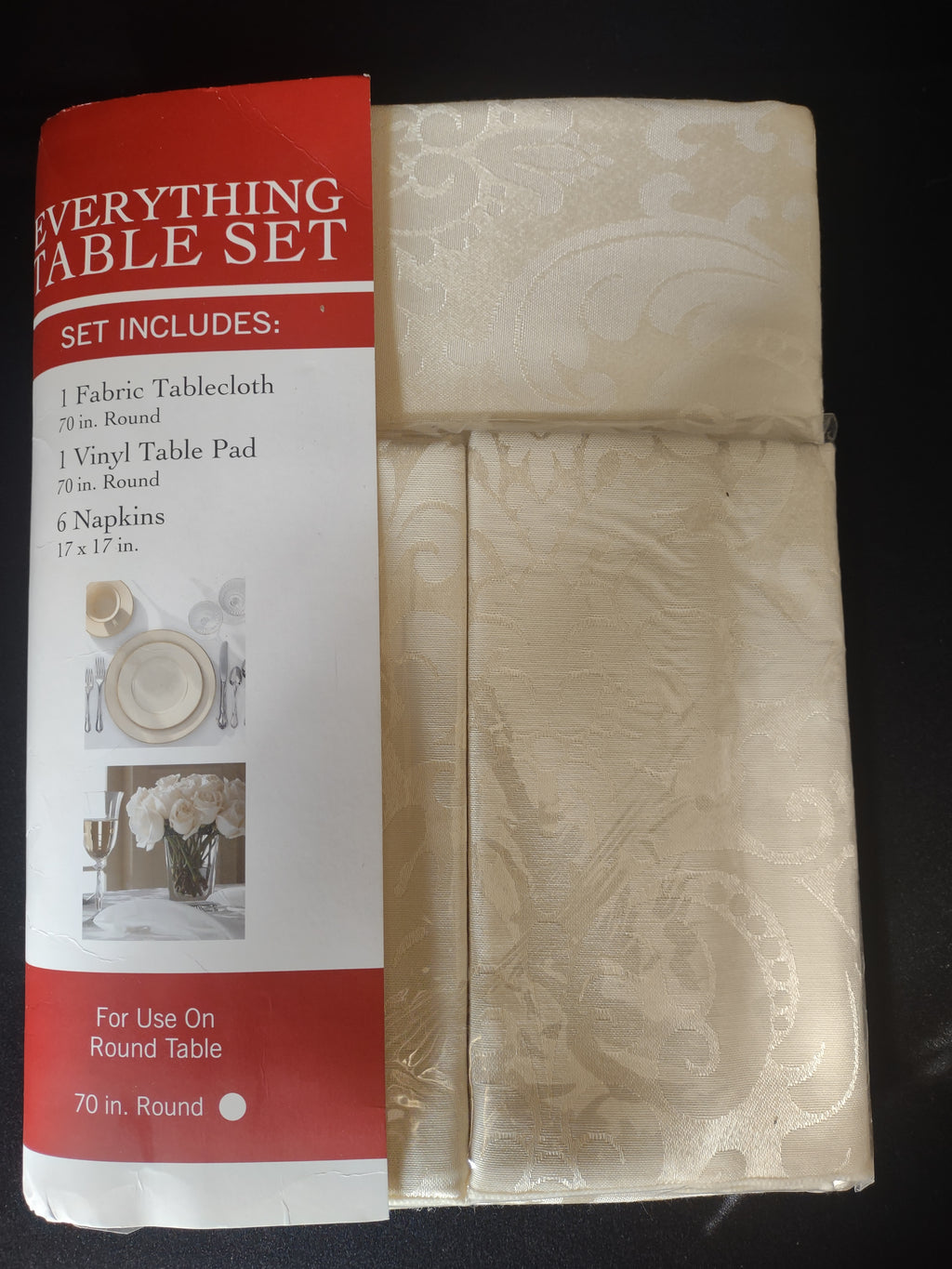 Ivory Table Round 70" Tablecloth Vinyl Table Pad 6 Coordinating Napkins lot 1743