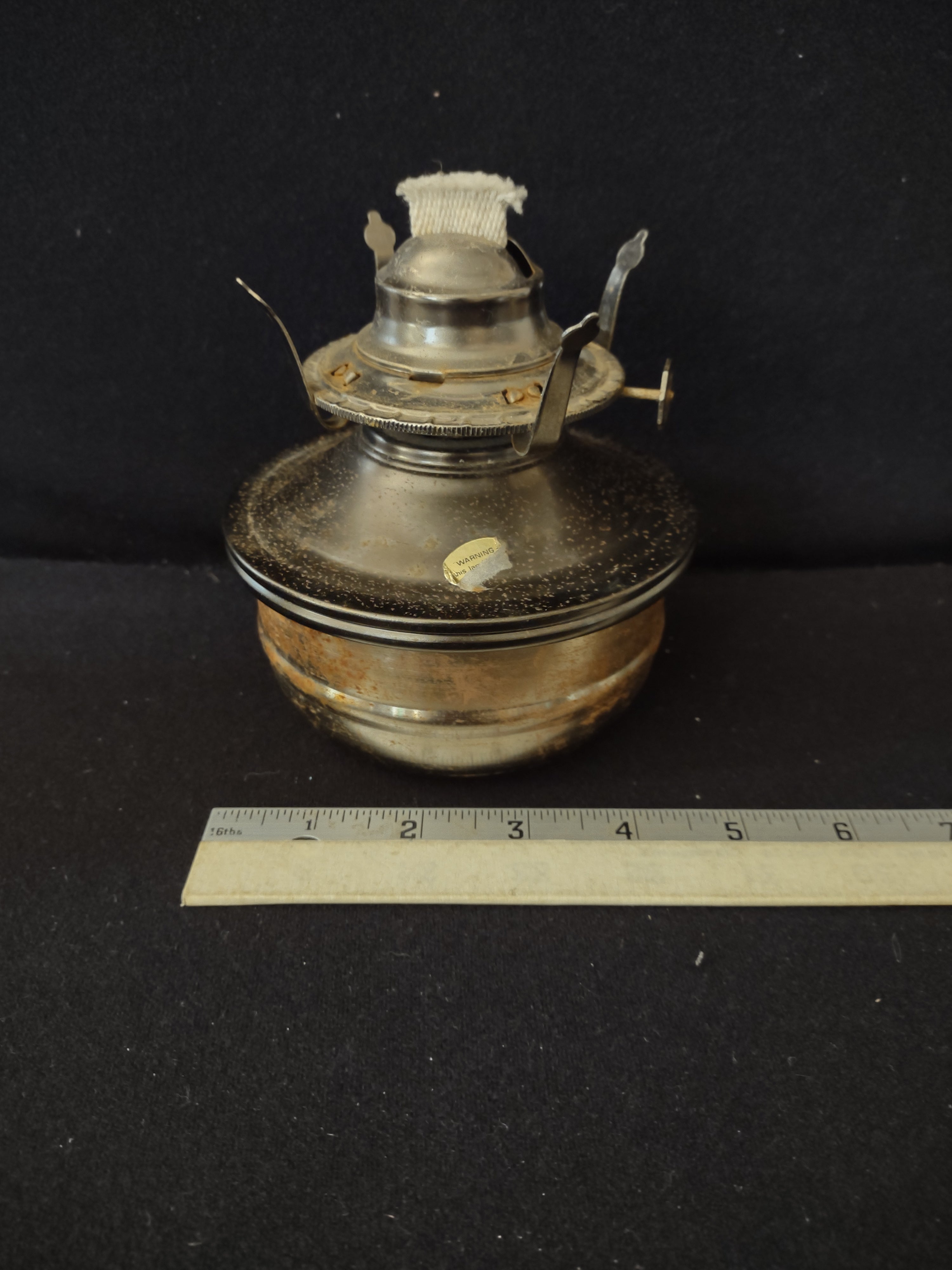 Vintage Kaadan Ltd American Made Metal Oil Lamp NO Shade (Lot 3901)
