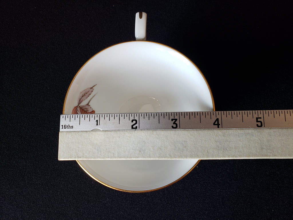 Vintage Royal Worcester Fraises Des Bois Tea Cup with Saucer (lot 2133)