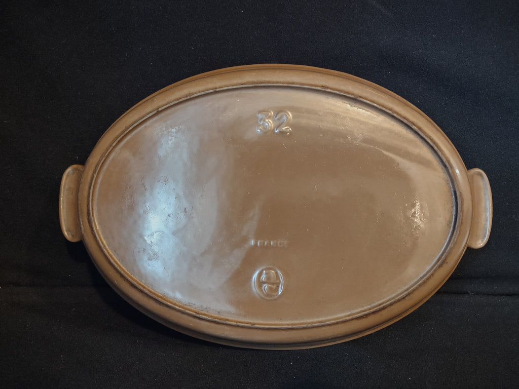 Le Creuset #32 Brown Enameled Cast Iron Oval Baking Casserole Dish (lot 2850c)