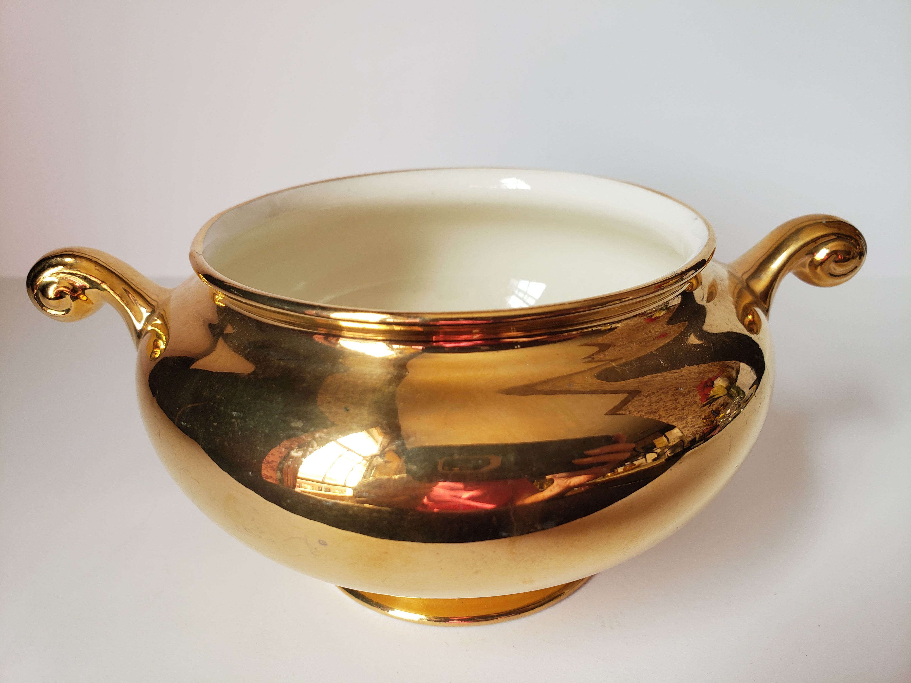 Vintage Homer Laughlin Eggshell Nautilus 22K GOLD Sugar Dish NO LID (2153)