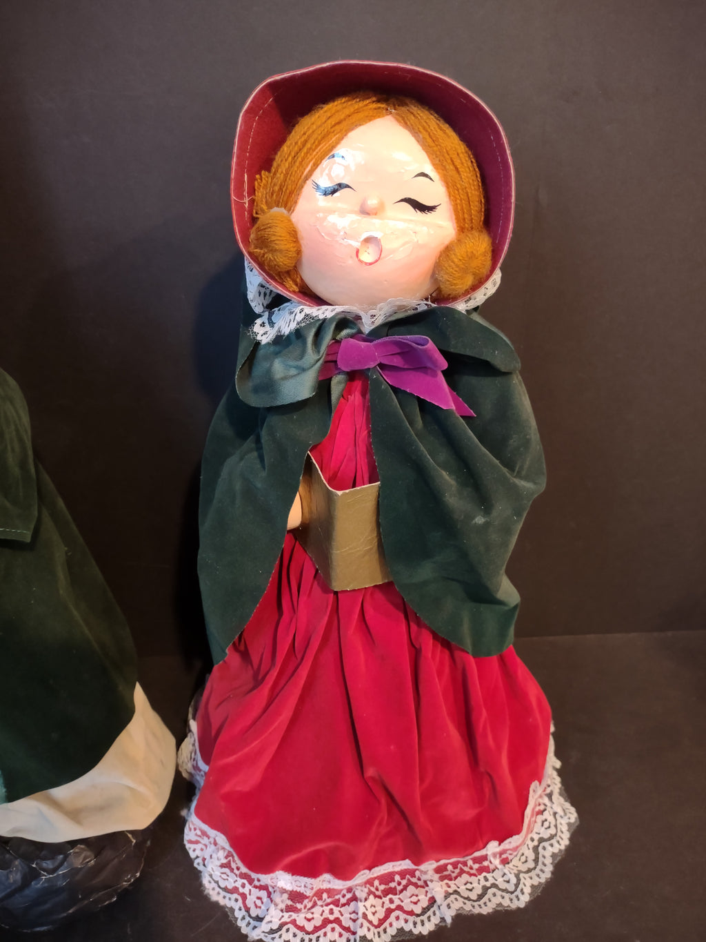 Vintage Christmas Carolers Paper Mache 22" IMPERFECT (lot 3316)