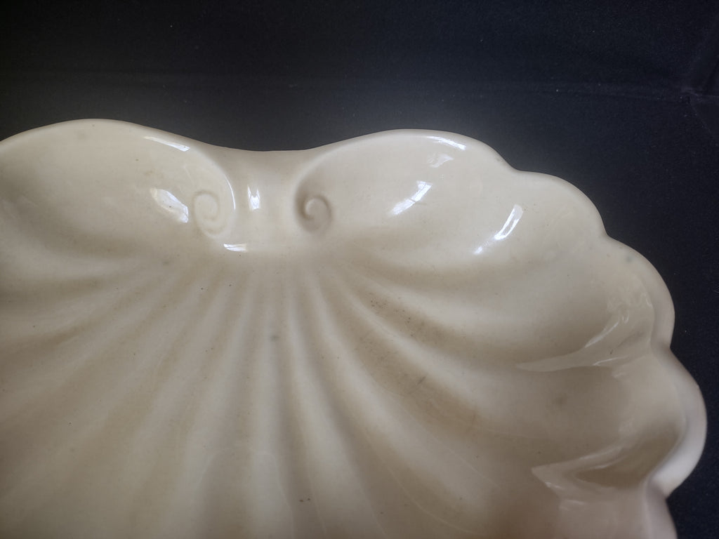 Ceramic Yellow Shell Shaped Dish 11" x 8" (lot 1689)