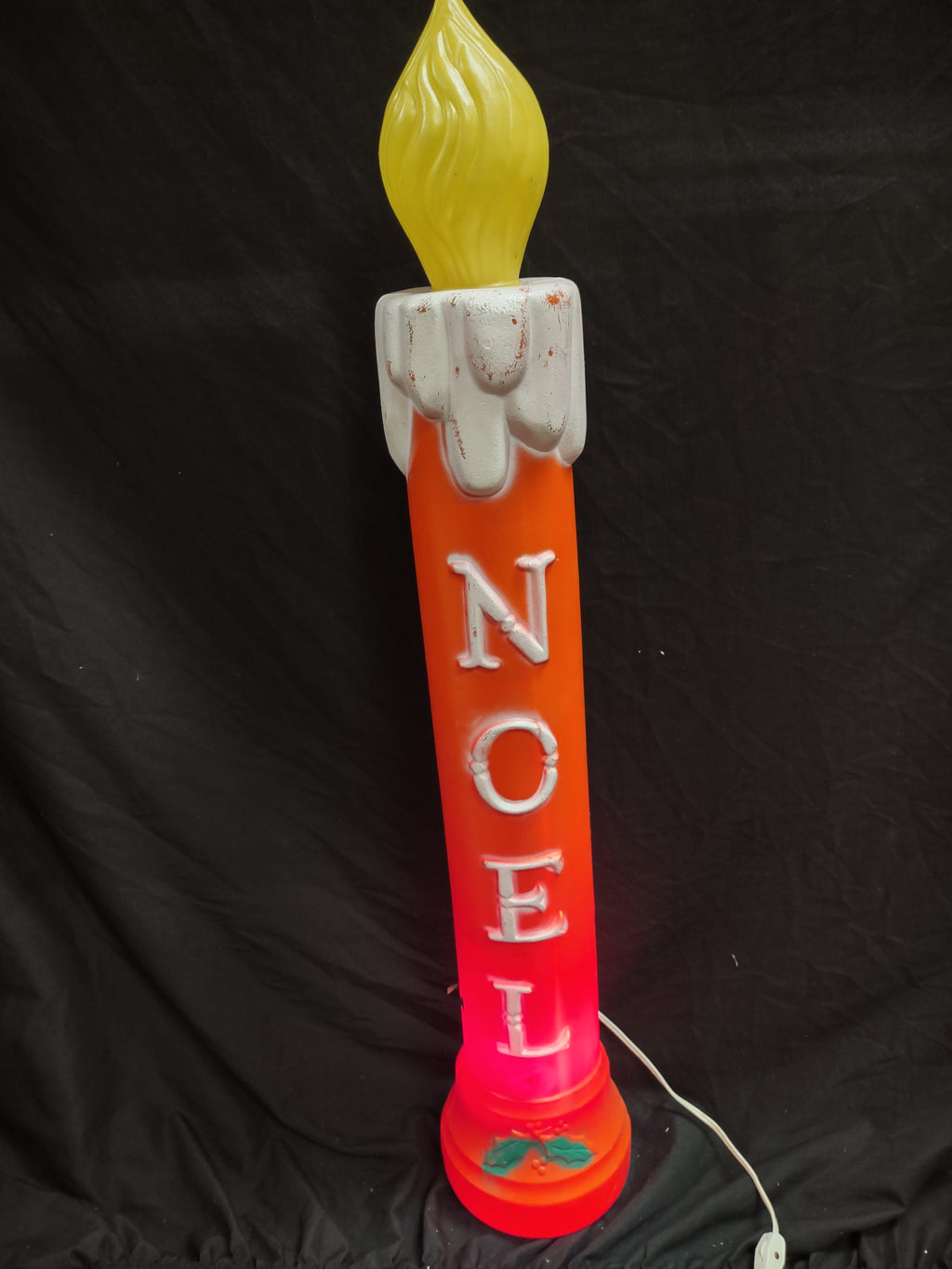 Vintage Christmas Blow Mold Candle 37" (lot 2333)