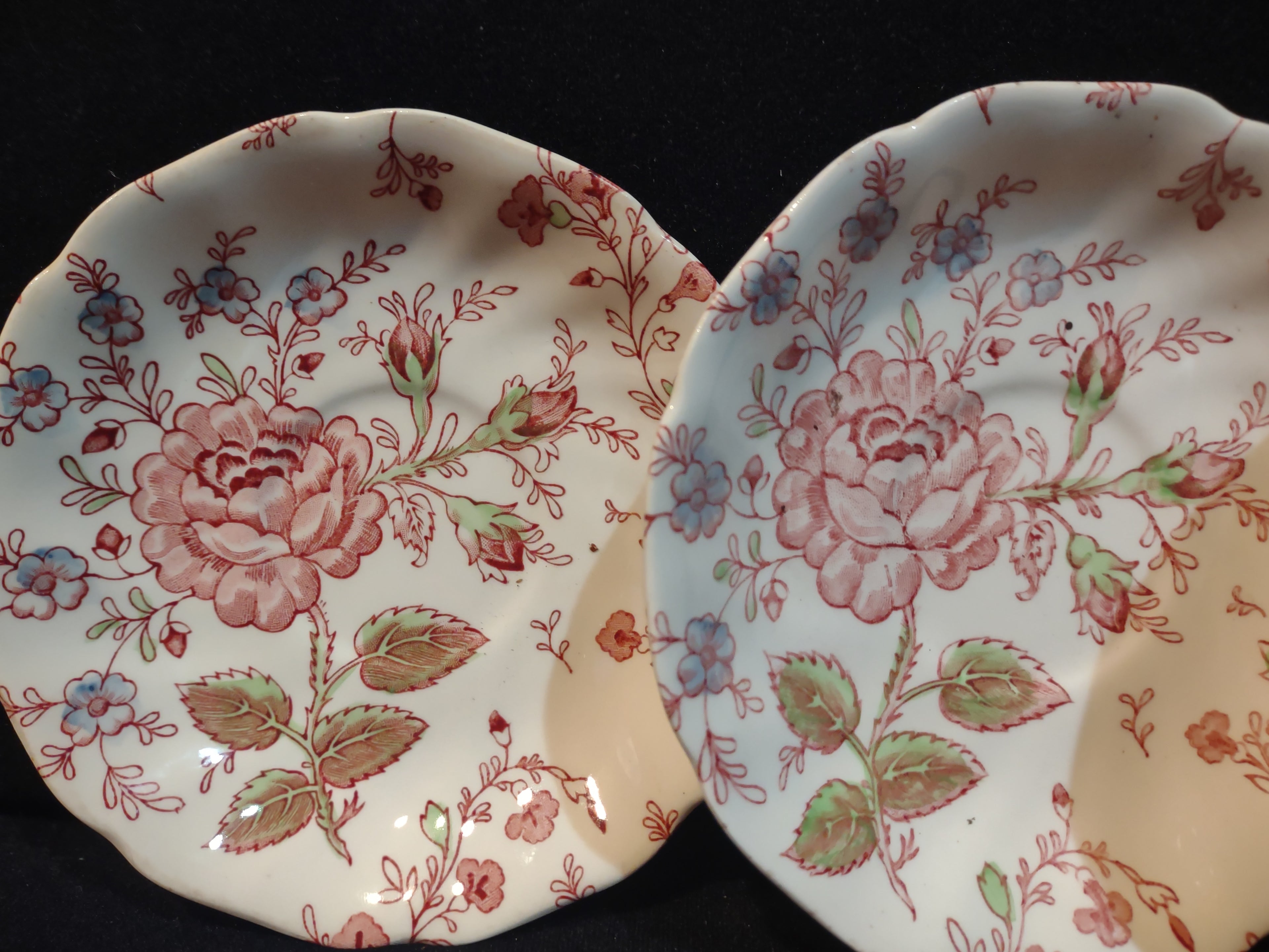 Vintage Saucer x 4 Rose Chintz Johnson Brothers Black Stamp England (lot 5697)