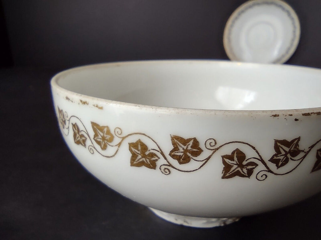 Vintage GDA Haviland Limoges France Ivy Gold Trim Large Teacup & Saucer (lot 709