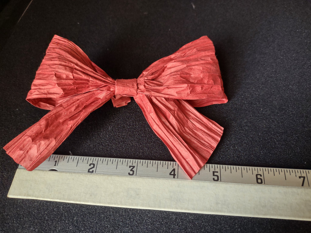 Lot of 40 Christmas Red Paper Bows (lot 1645)