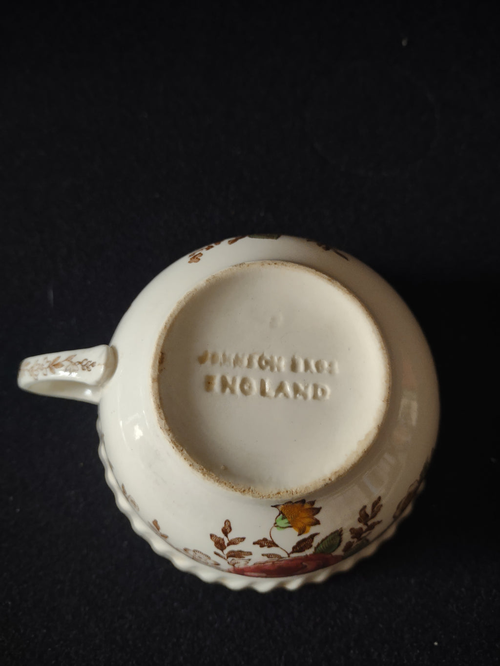 Vintage Johnson Brothers Ironstone Teacup English Pottery Marquis (Lot 5632)