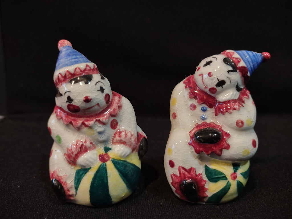 Vintage Japan Ceramic Salt and Pepper Shaker Clowns (lot 5373)