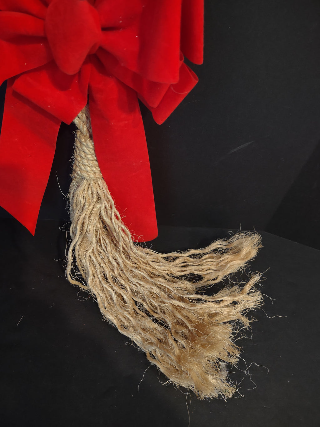 Christmas Holidays Wall Front Door Decor Pine Cone (lot 1238)
