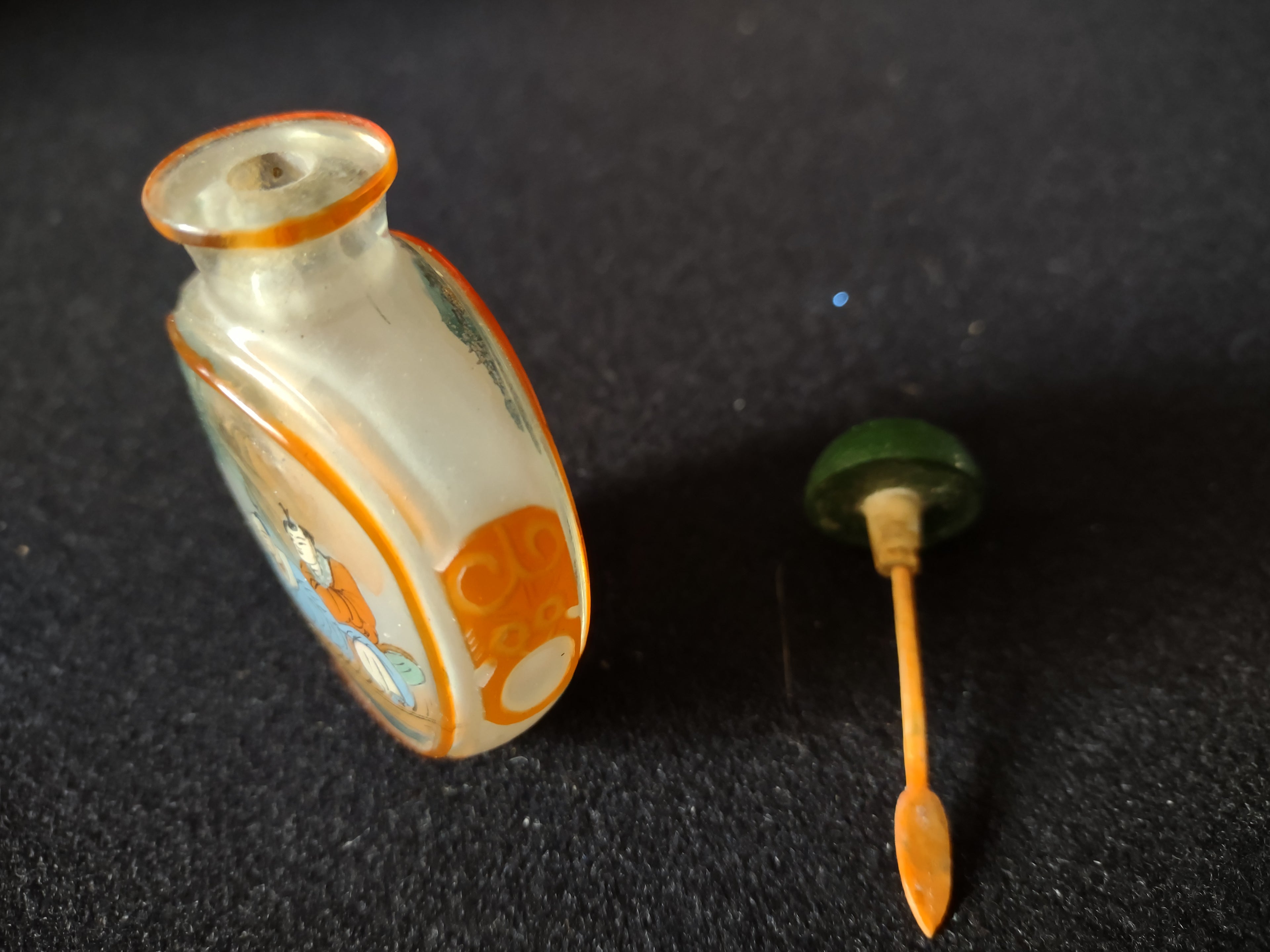 Vintage Chinese Inside Painted Snuff Bottle With Stopper (Lot 5345)
