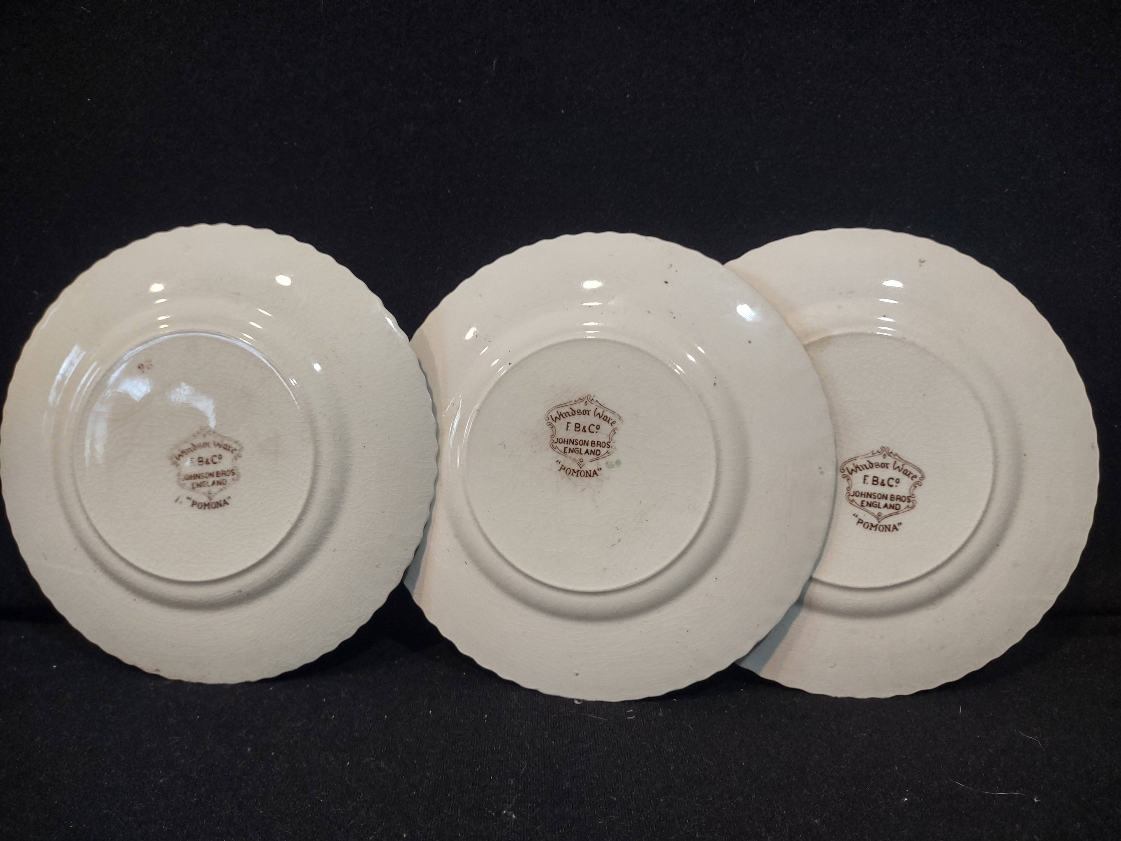 Vintage Johnson Pomona Windsor Ware Small Plate x 3 England Ironstone (lot 5610)