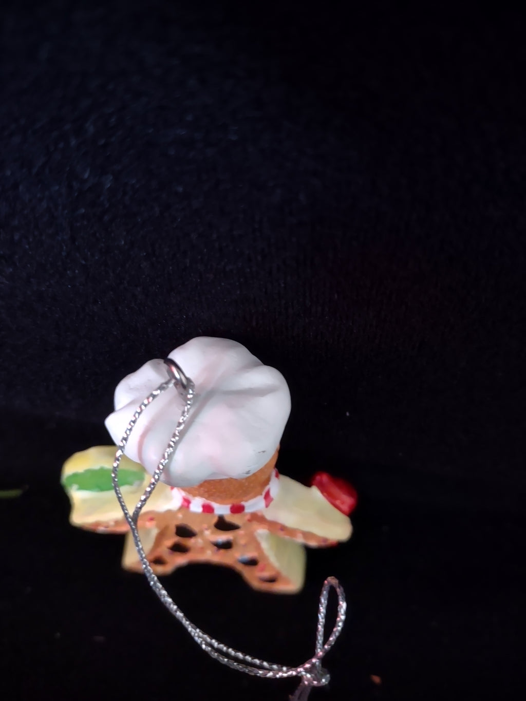 Vintage Hersheys Christmas Cookie Ornament Wreath Chocolate Kiss (Lot 4801)