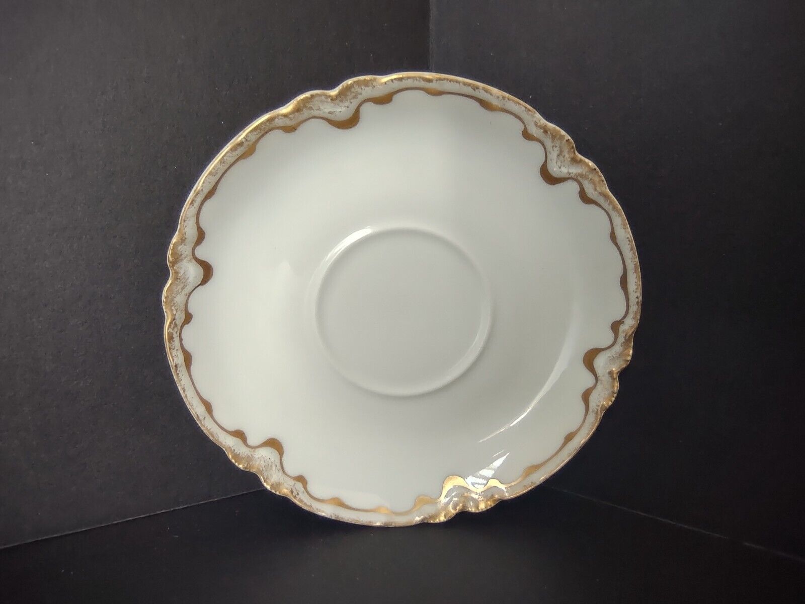 Haviland Limoges France Cup and Saucer White & Double Gold Trim (lot 643)
