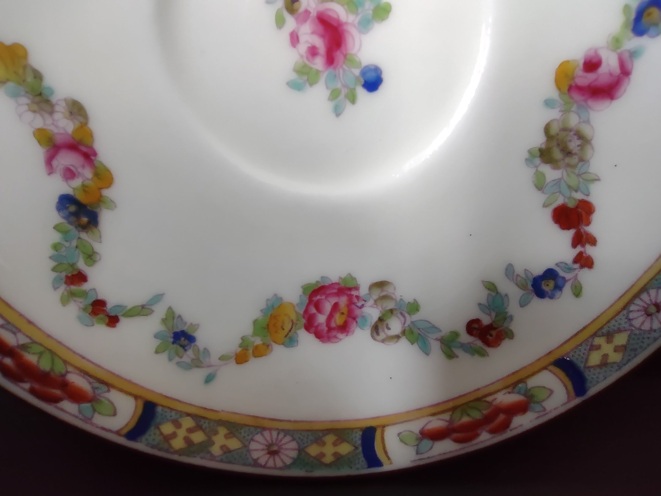 Vintage Minton Rose Garland Swag Teacup with Saucer Bone China England (lot 5477
