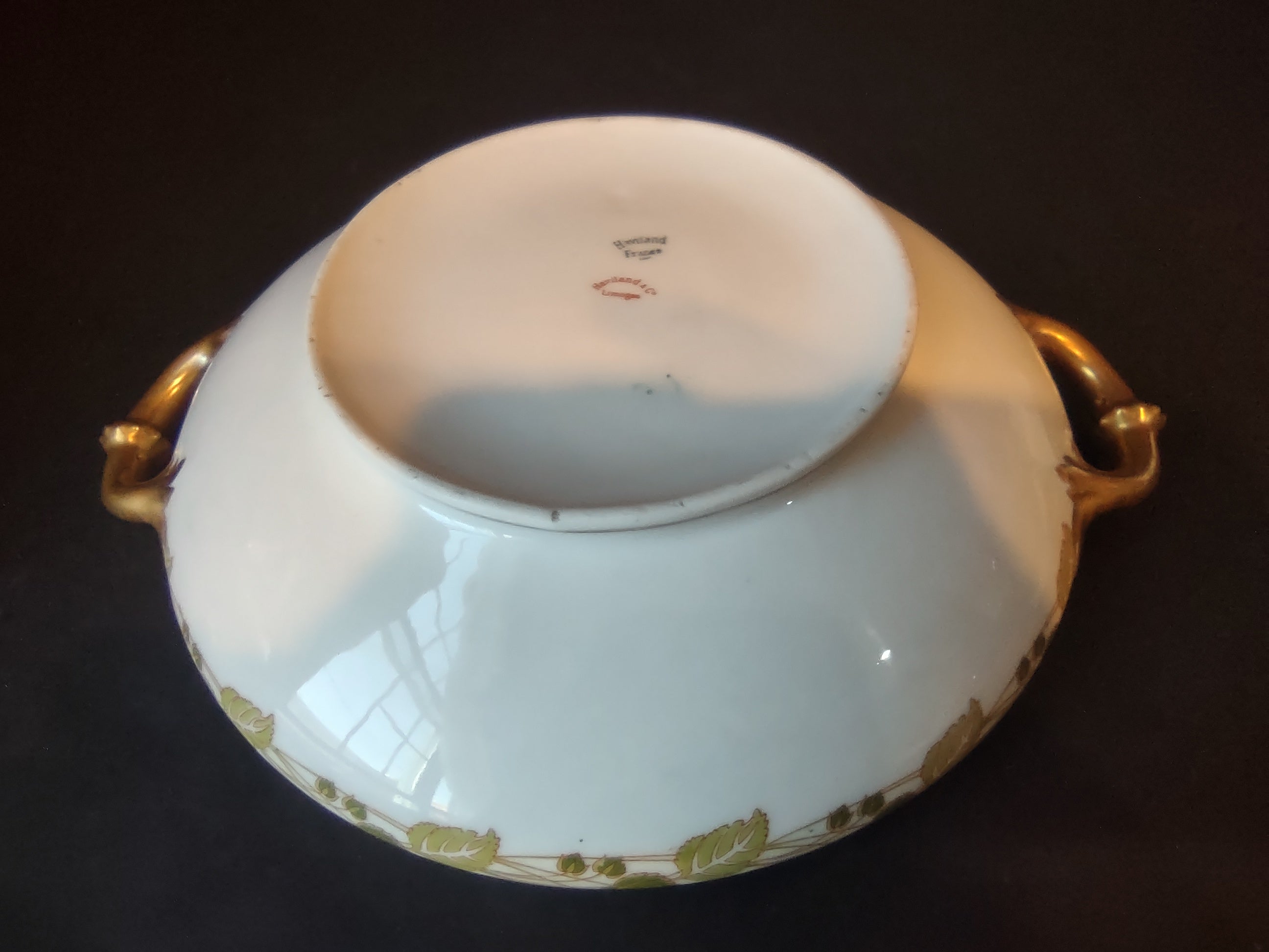 Haviland France Limoges Round Serving Tureen NO LID (lot 1078)