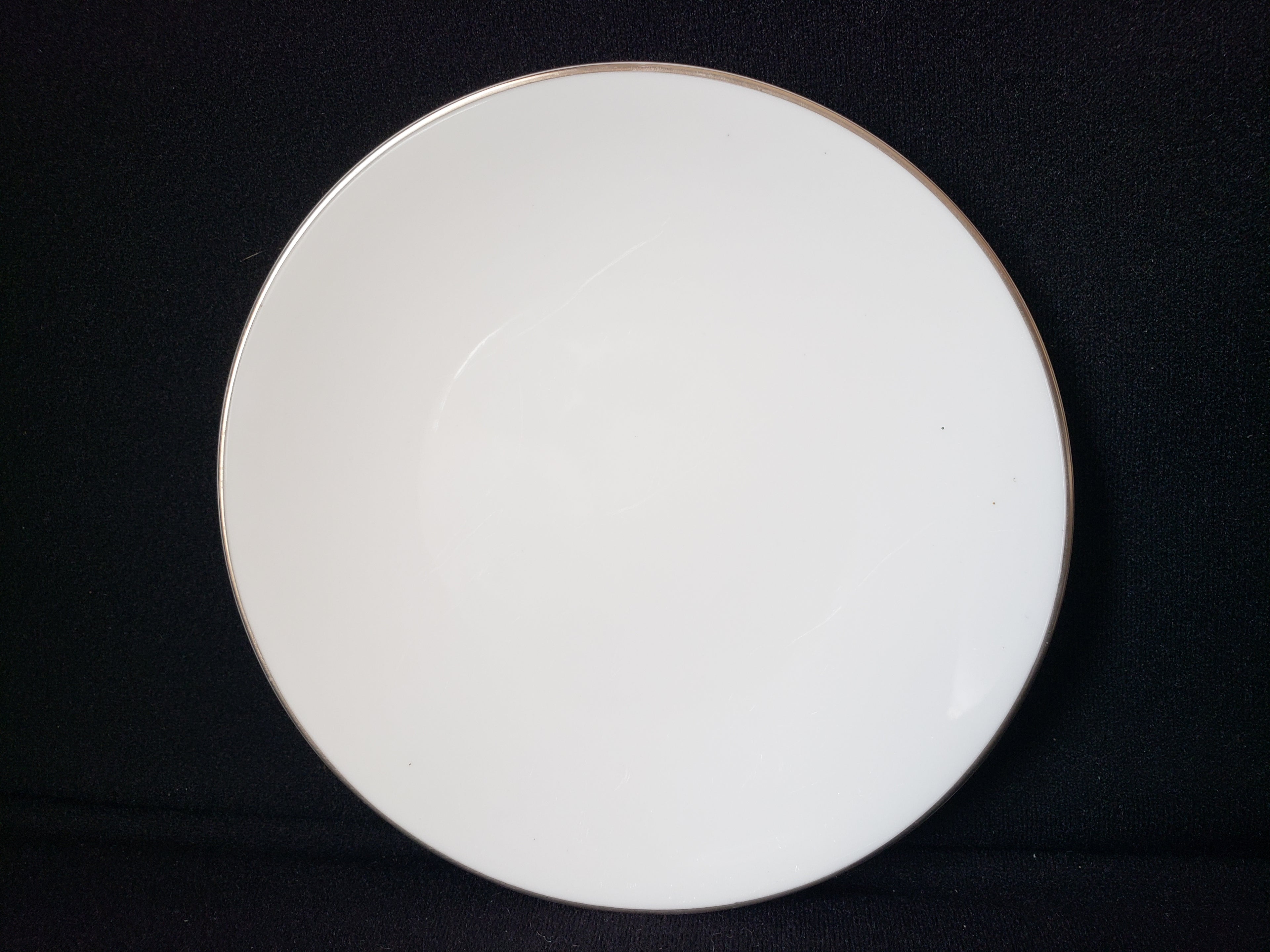 Vintage Royal Worcester White Silver Trim Bread or Dessert Plate 6" (lot 2108)